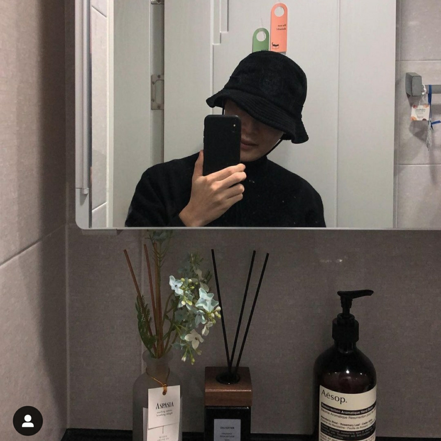Supreme x Stone Island Corduroy Crusher Black - 20FW 착용 스타일