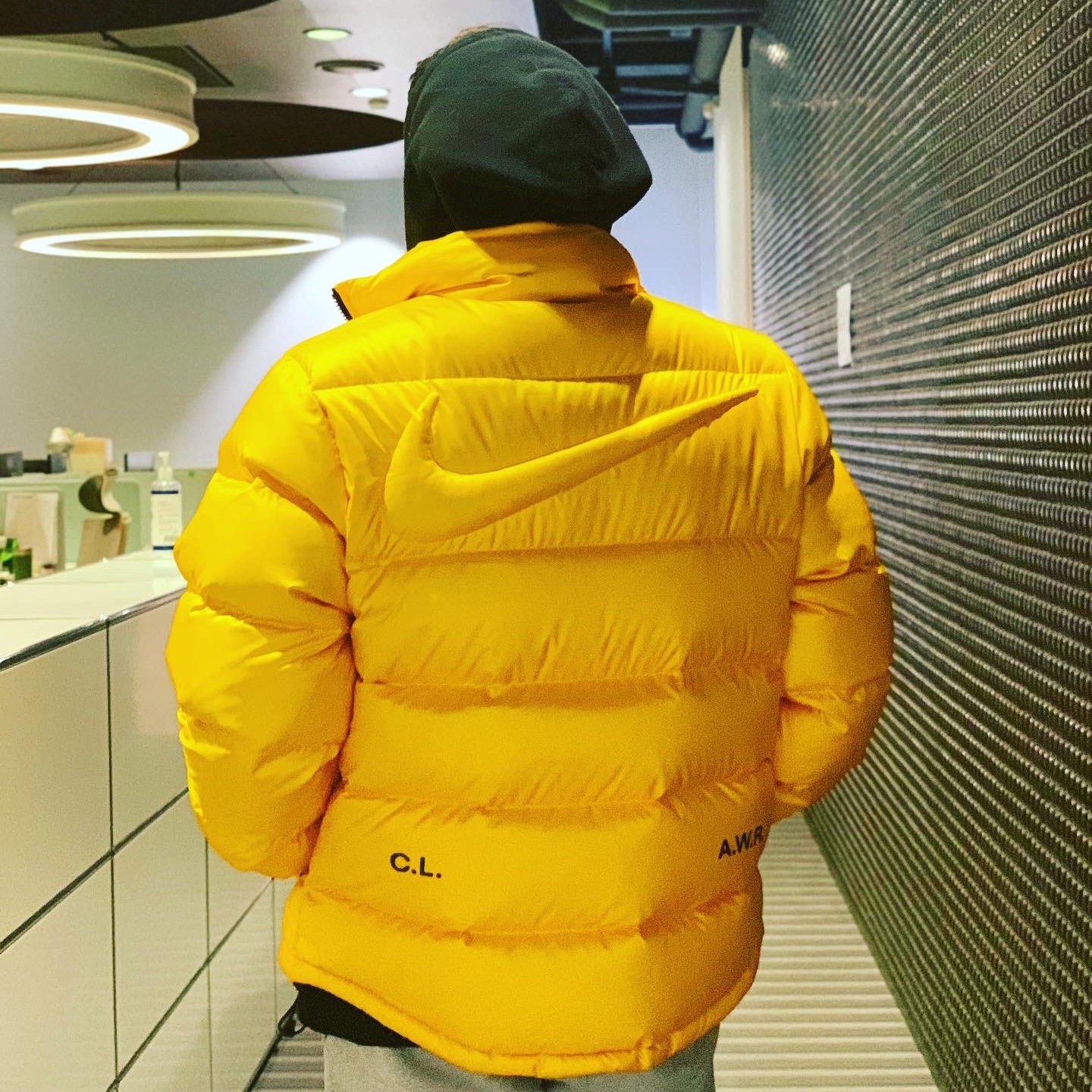 Nike x Drake Nocta Puffer Jacket University Gold - US/EU, Nike x Supreme Air Force 1 Low White 착용 스타일 - 2