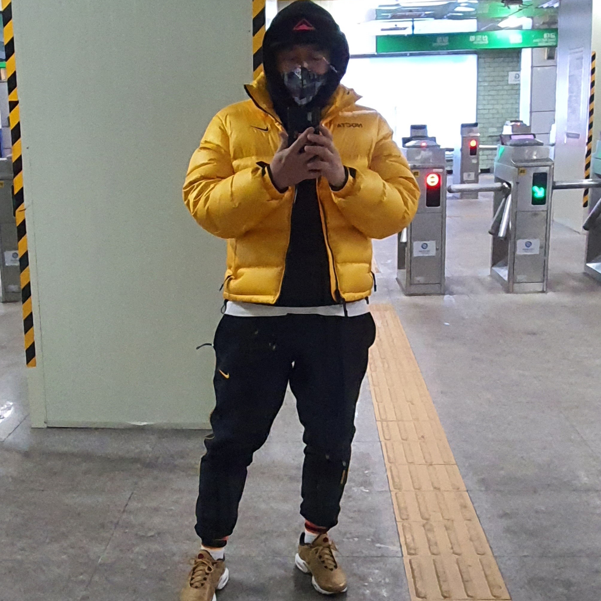 Nike x Drake Nocta Essential Hoodie Black - Asia, Nike x Drake Nocta Fleece Pants Black - US/EU 착용 스타일 - 1