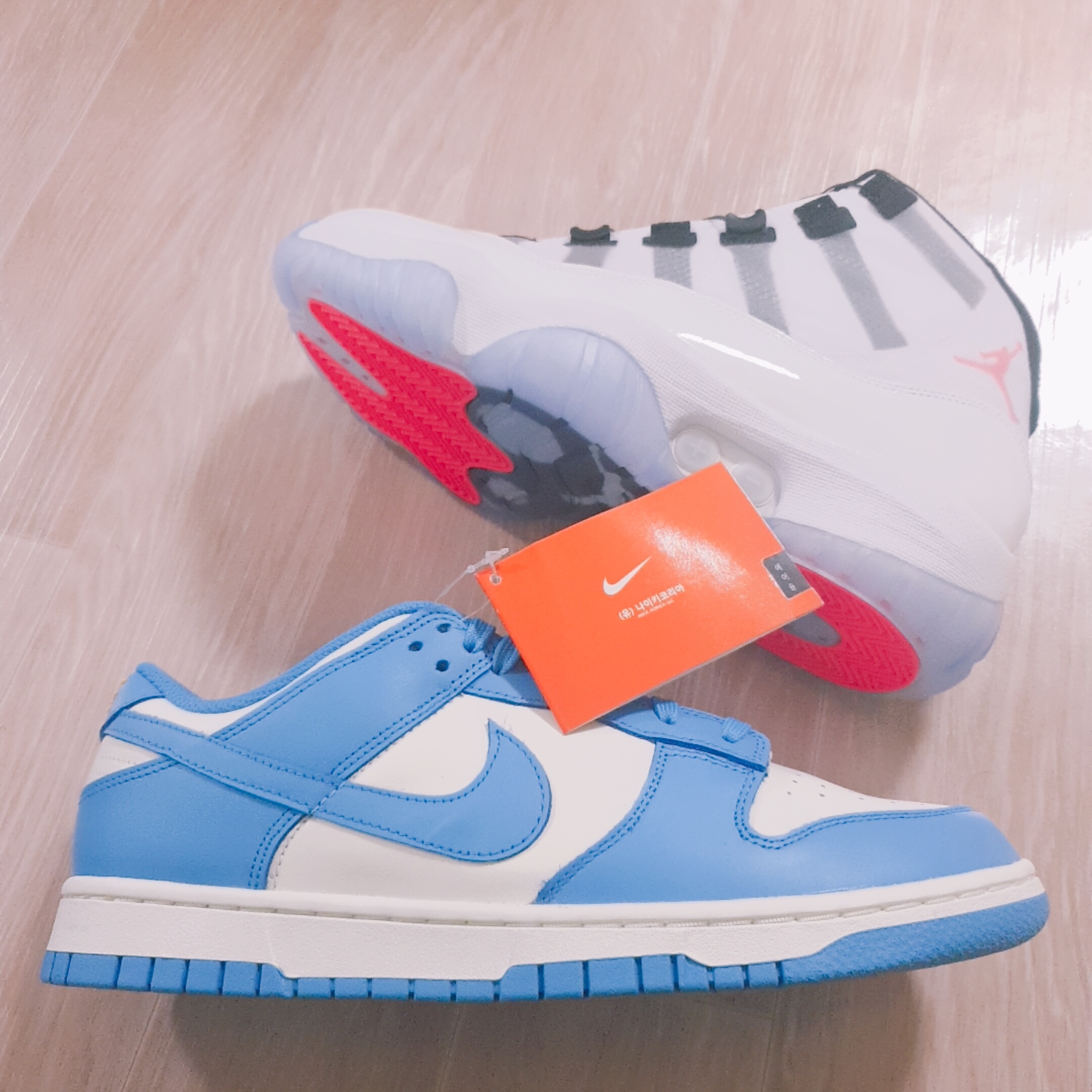 (W) Nike Dunk Low Coast, Jordan 11 Adapt (KR Charger) 착용 스타일 - 2