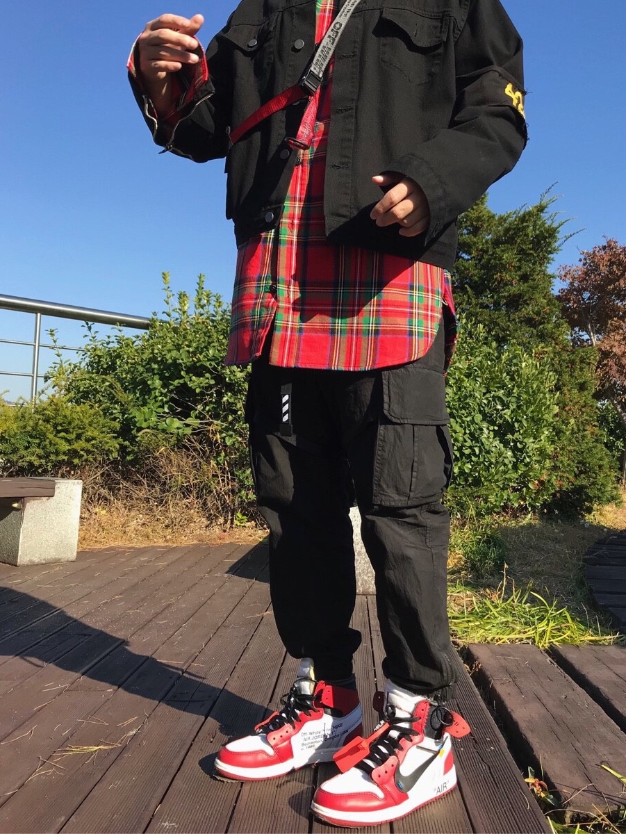 Jordan 1 x Off-White Retro High Chicago The Ten 착용 스타일