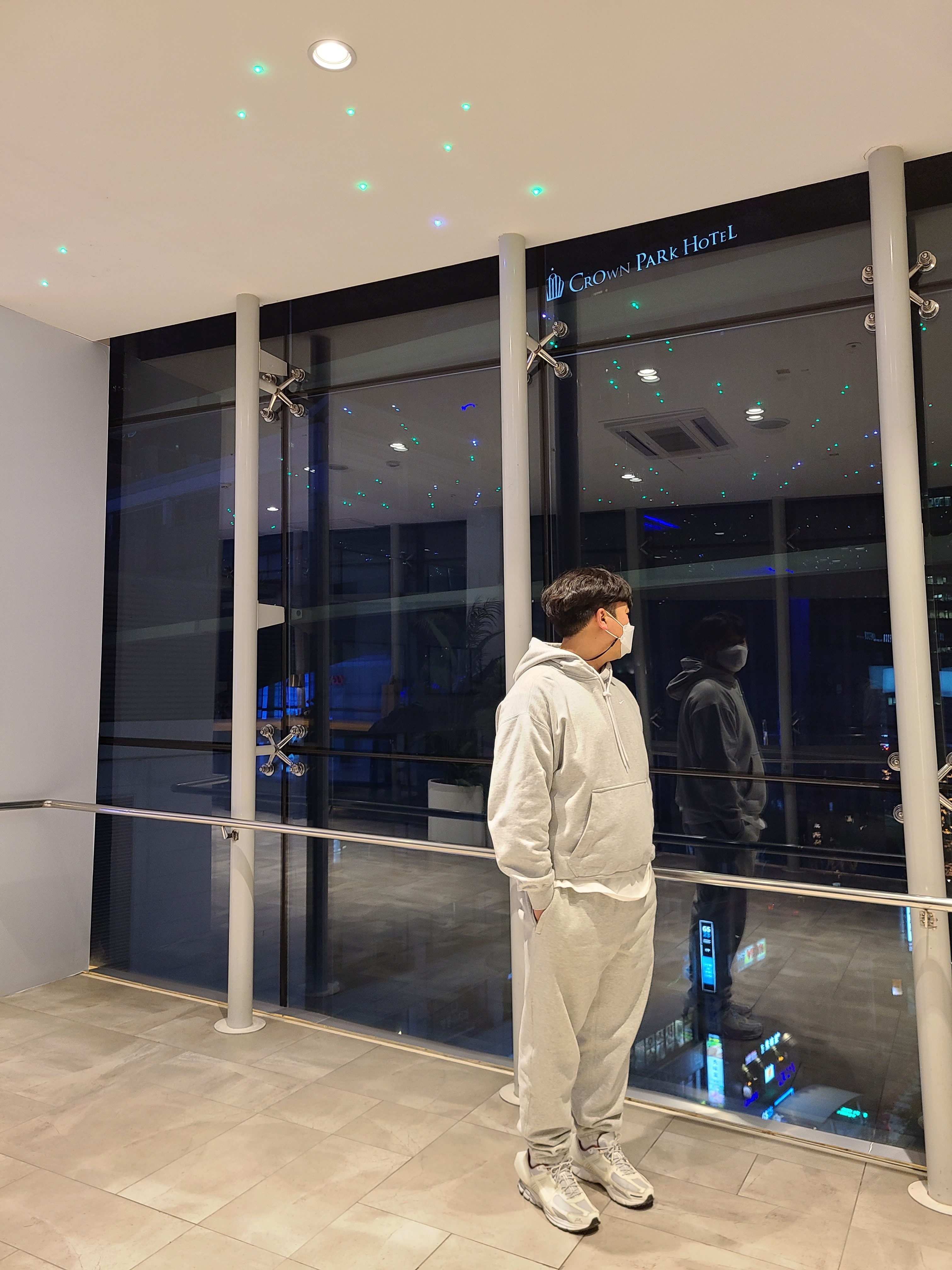 Nike x A-Cold-Wall Zoom Vomero 5 Sail, Nike M NRG Hoodie Grey Heather 착용 스타일