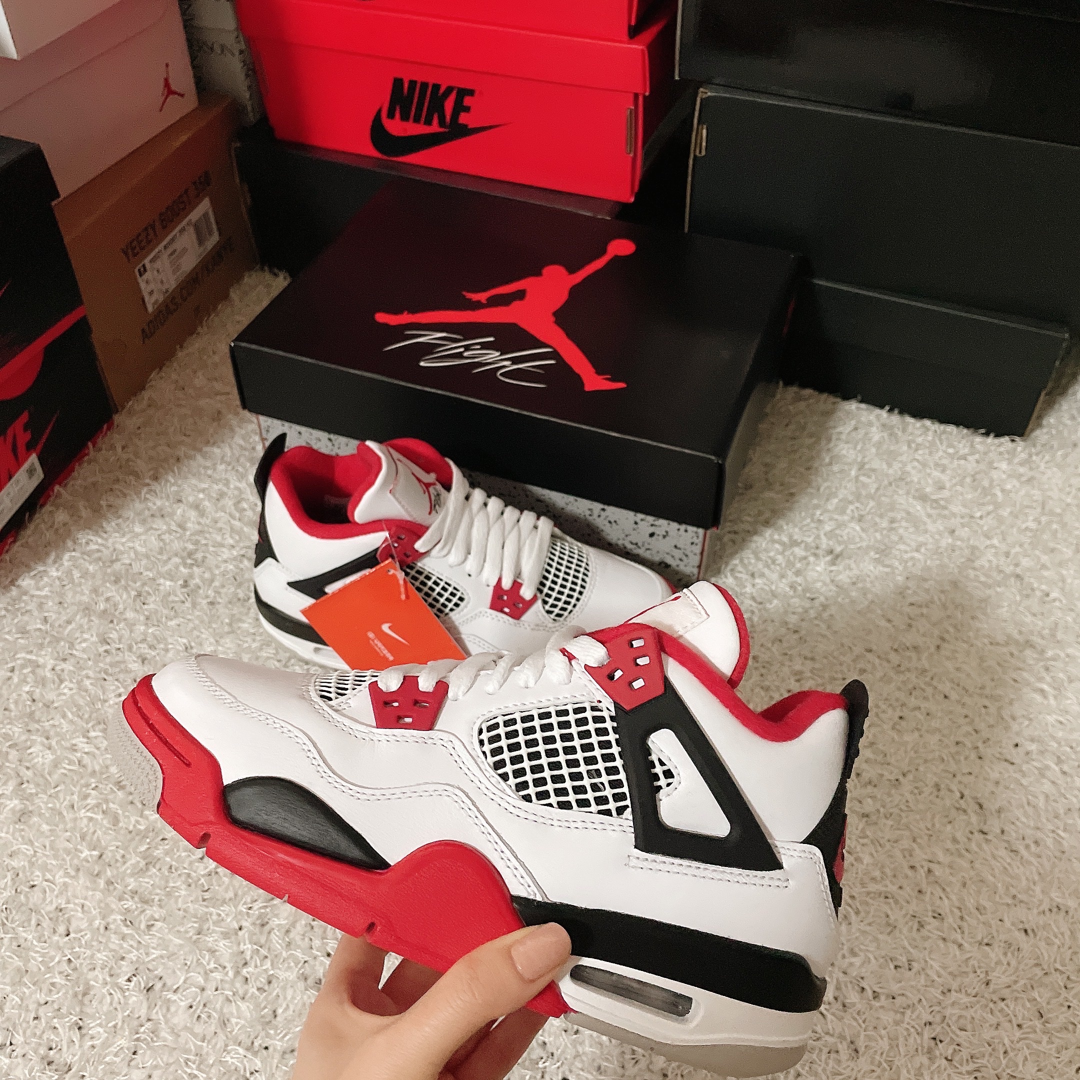 (GS) Jordan 4 Retro OG Fire Red 2020 착용 스타일