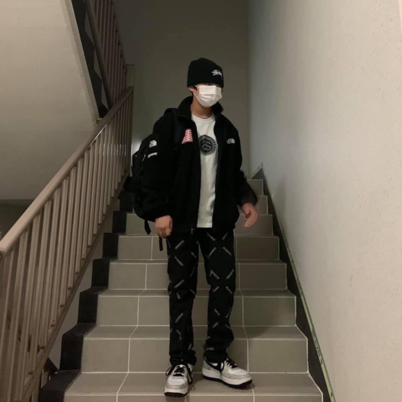 Nike Air Force 1 Low Retro Cocoa Snake 2018, Nike x Stussy Big Swoosh LS T-Shirt White - US/EU 착용 스타일