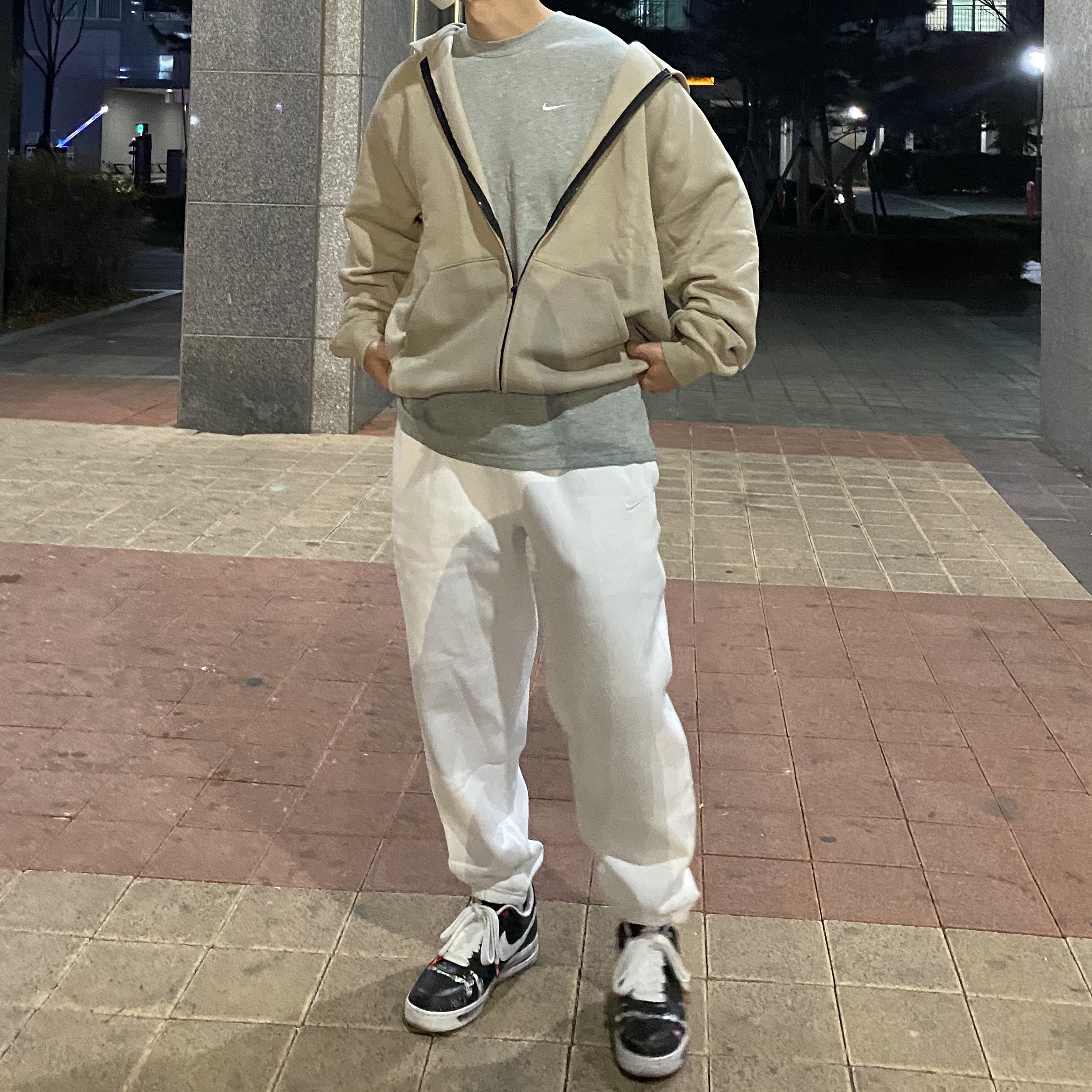 Nike x Peaceminusone Air Force 1 Low Para-Noise 착용 스타일