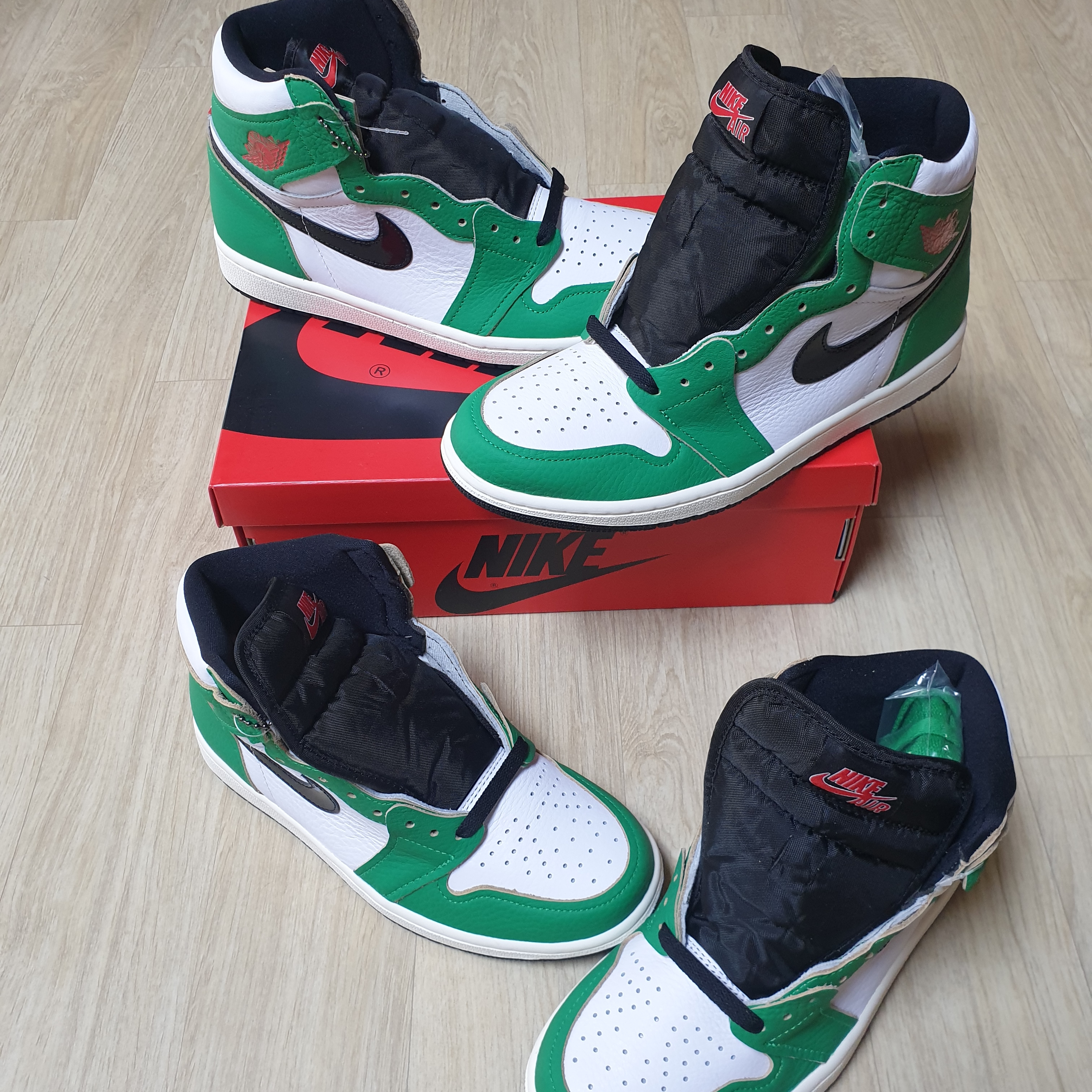 (W) Jordan 1 Retro High OG Lucky Green 착용 스타일