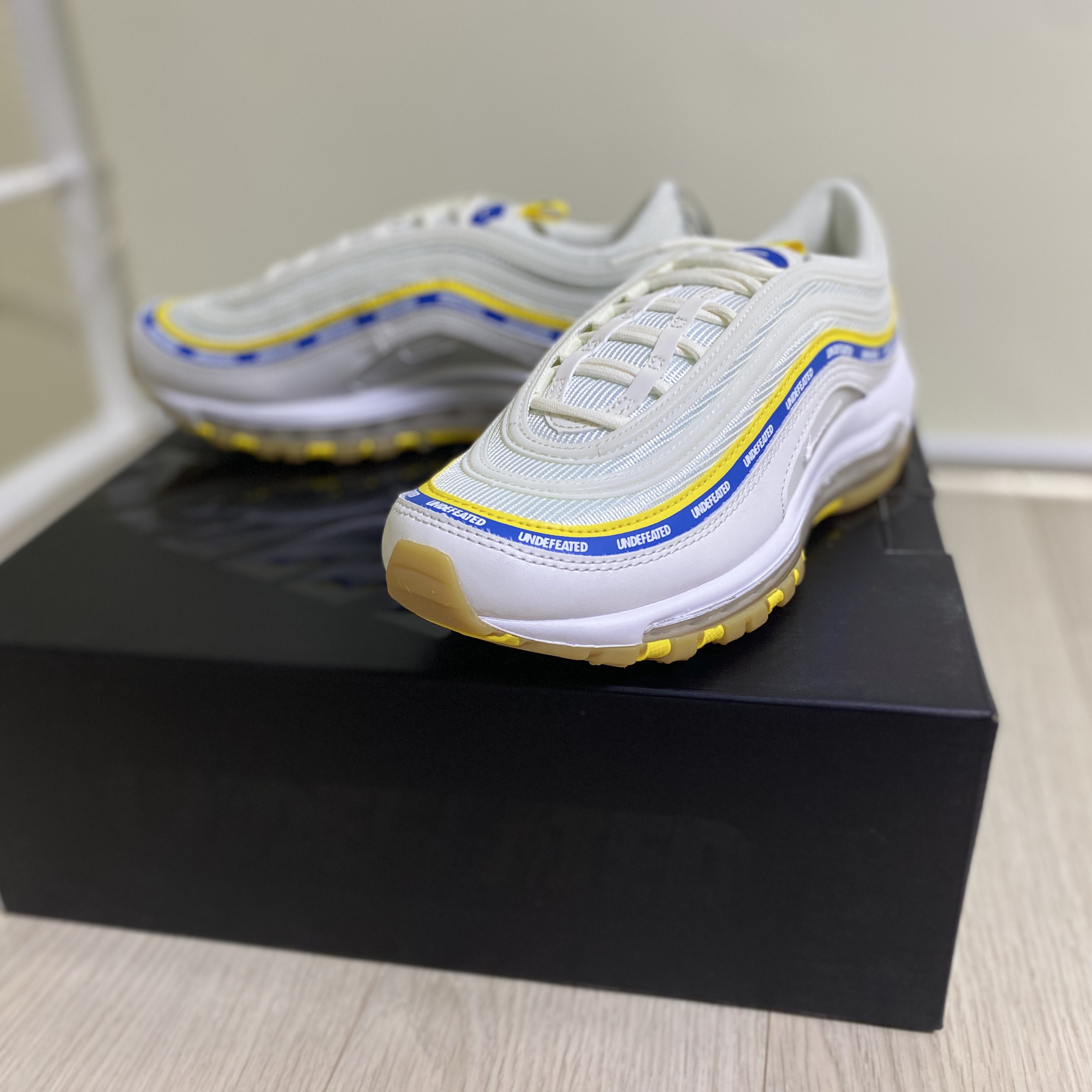 Nike x Undefeated Air Max 97 White 착용 스타일