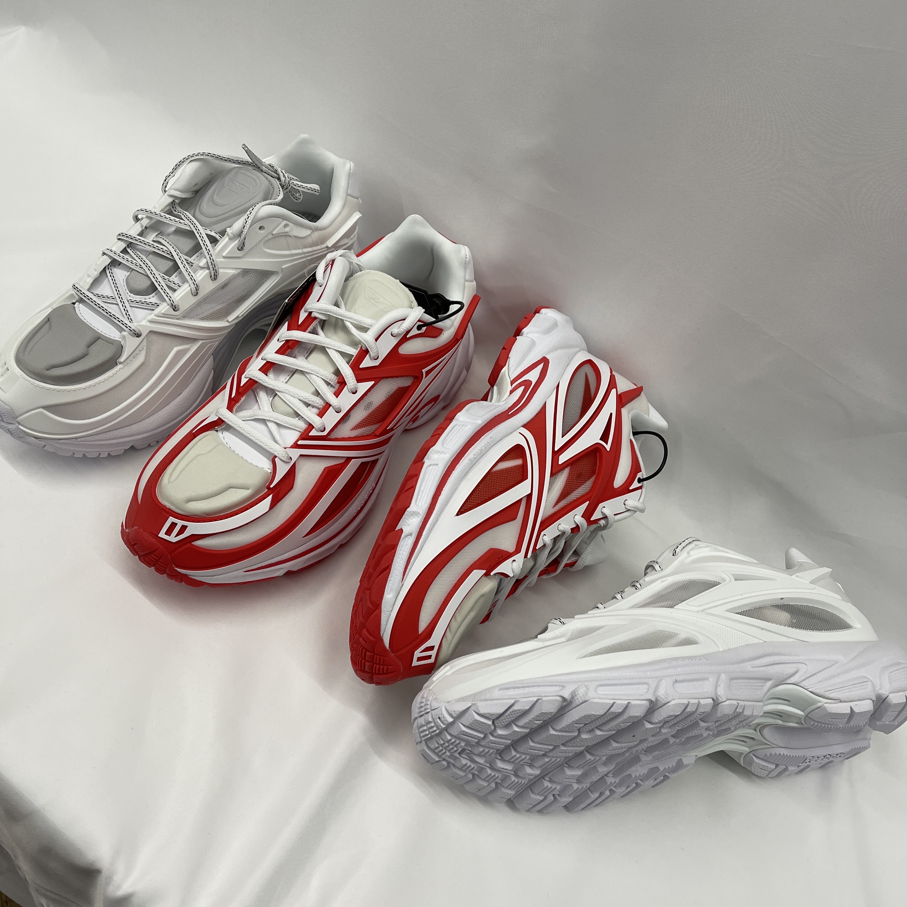 Reebok x Kanghyuk Premier Road Modern White Red , Reebok Premier Road Modern White 착용 스타일 - 3