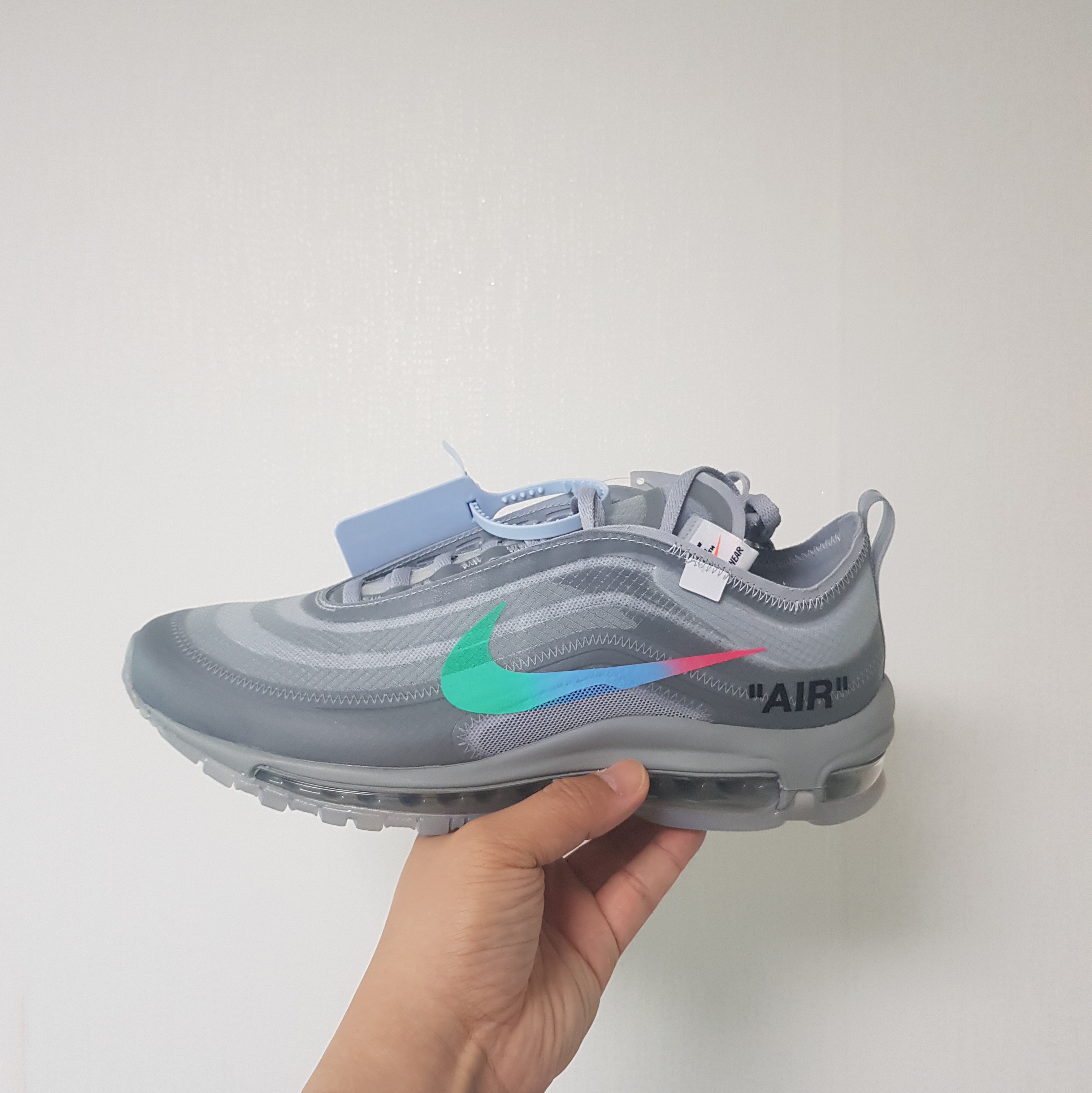 Nike x Off-White Air Max 97 Menta 착용 스타일