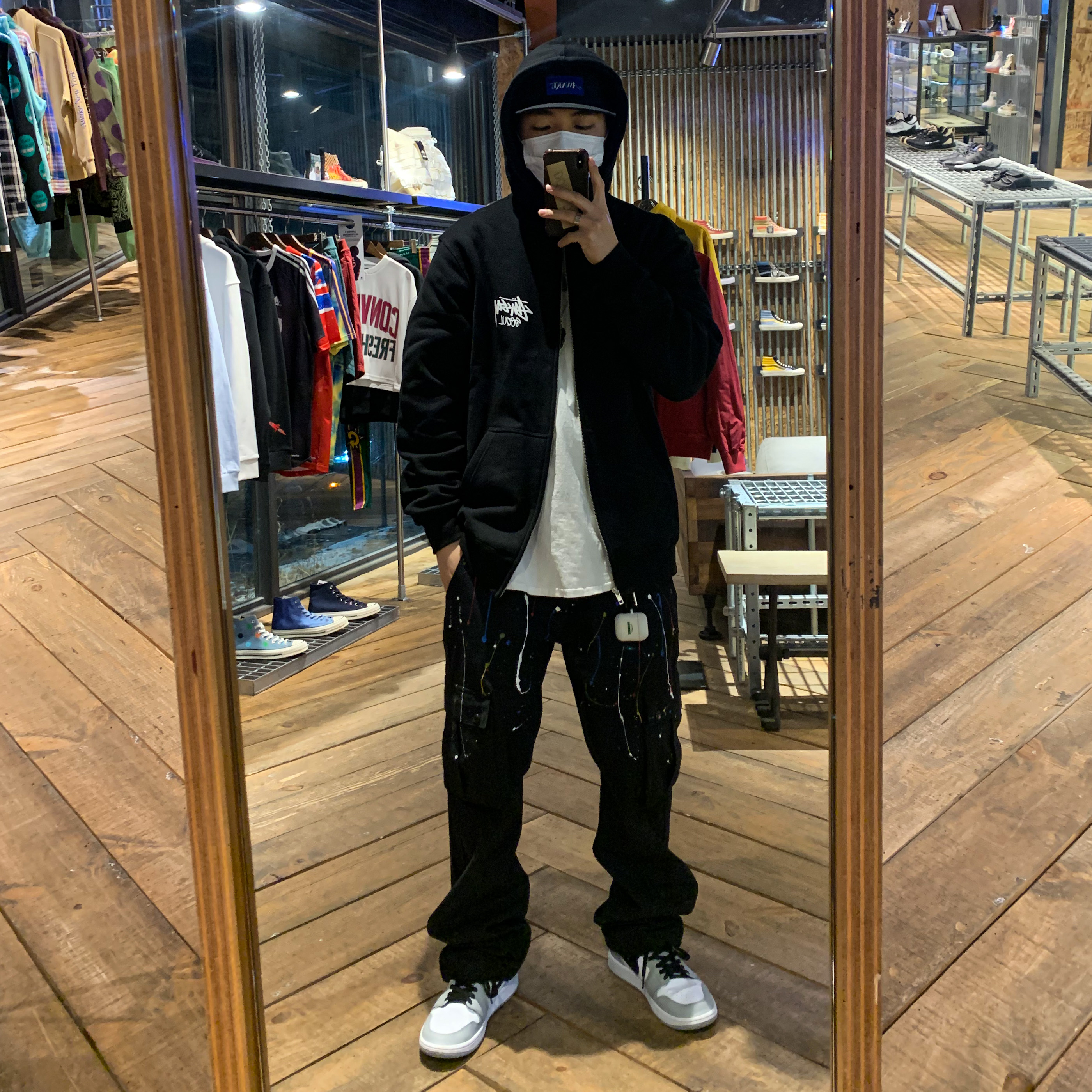Jordan 1 Mid Light Smoke Grey 착용 스타일
