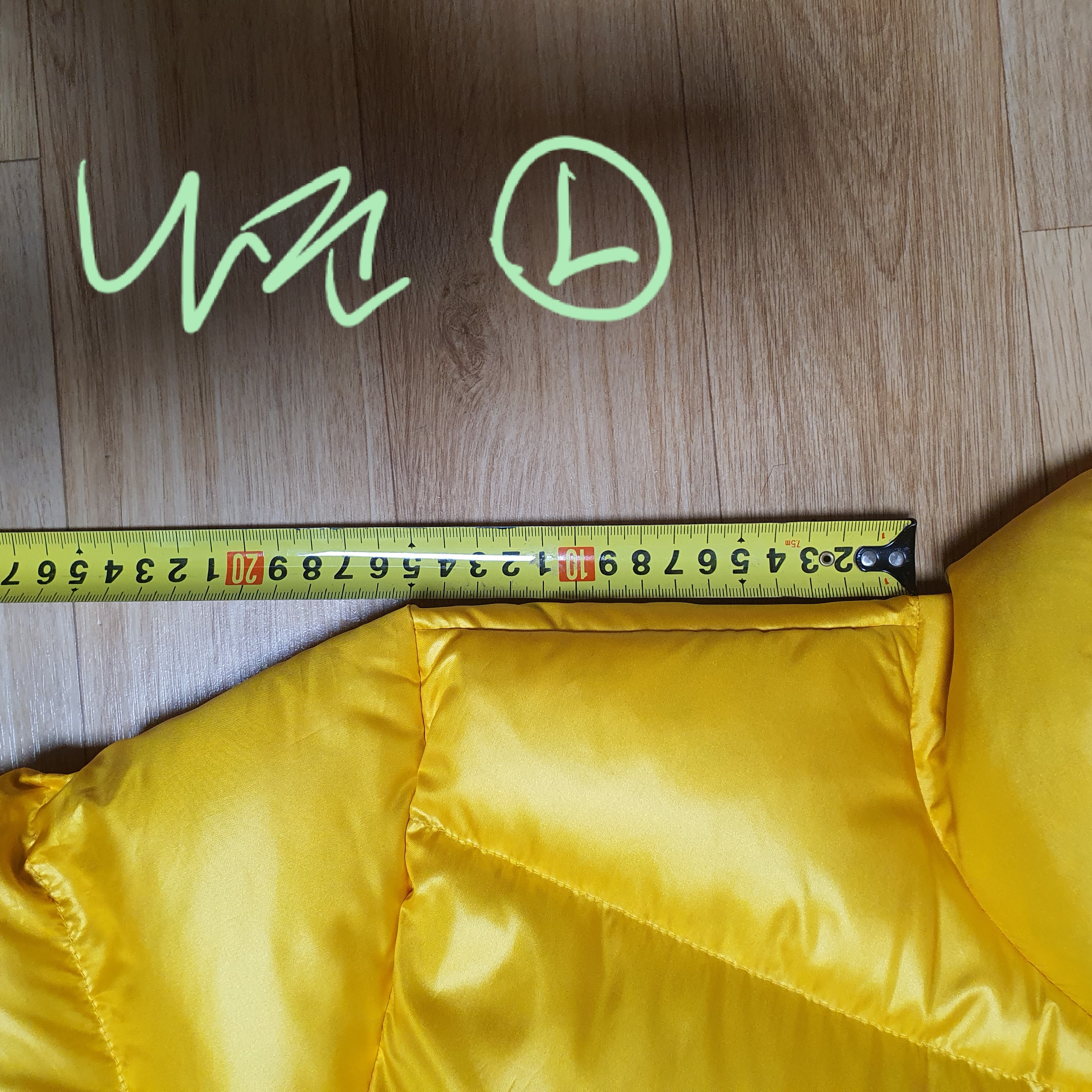 Nike x Drake Nocta Puffer Jacket University Gold - Asia 착용 스타일 - 3