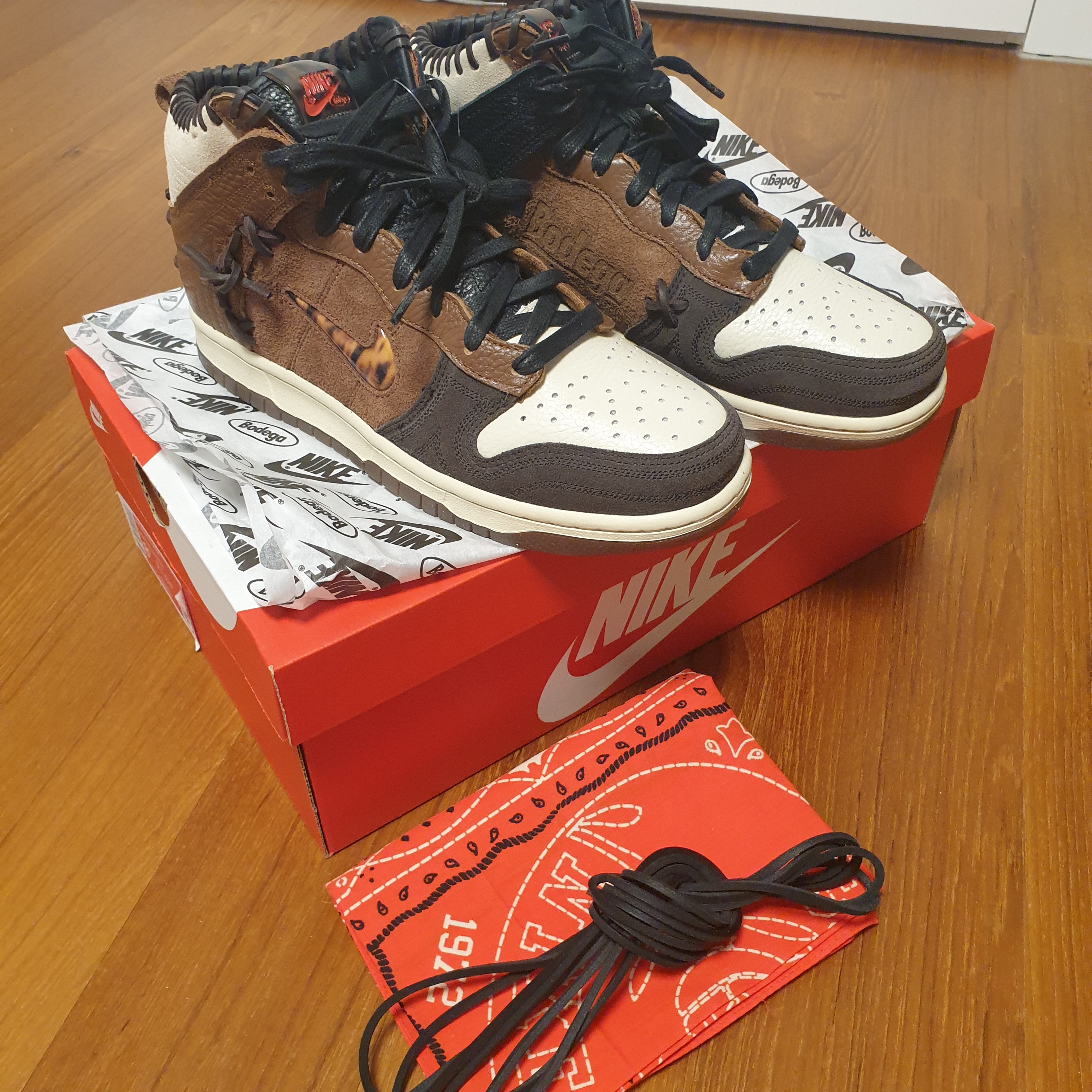 Nike x Bodega Dunk High Legend 착용 스타일 - 1