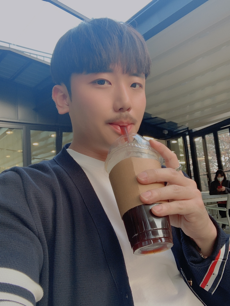 KREAM 프로필 이미지