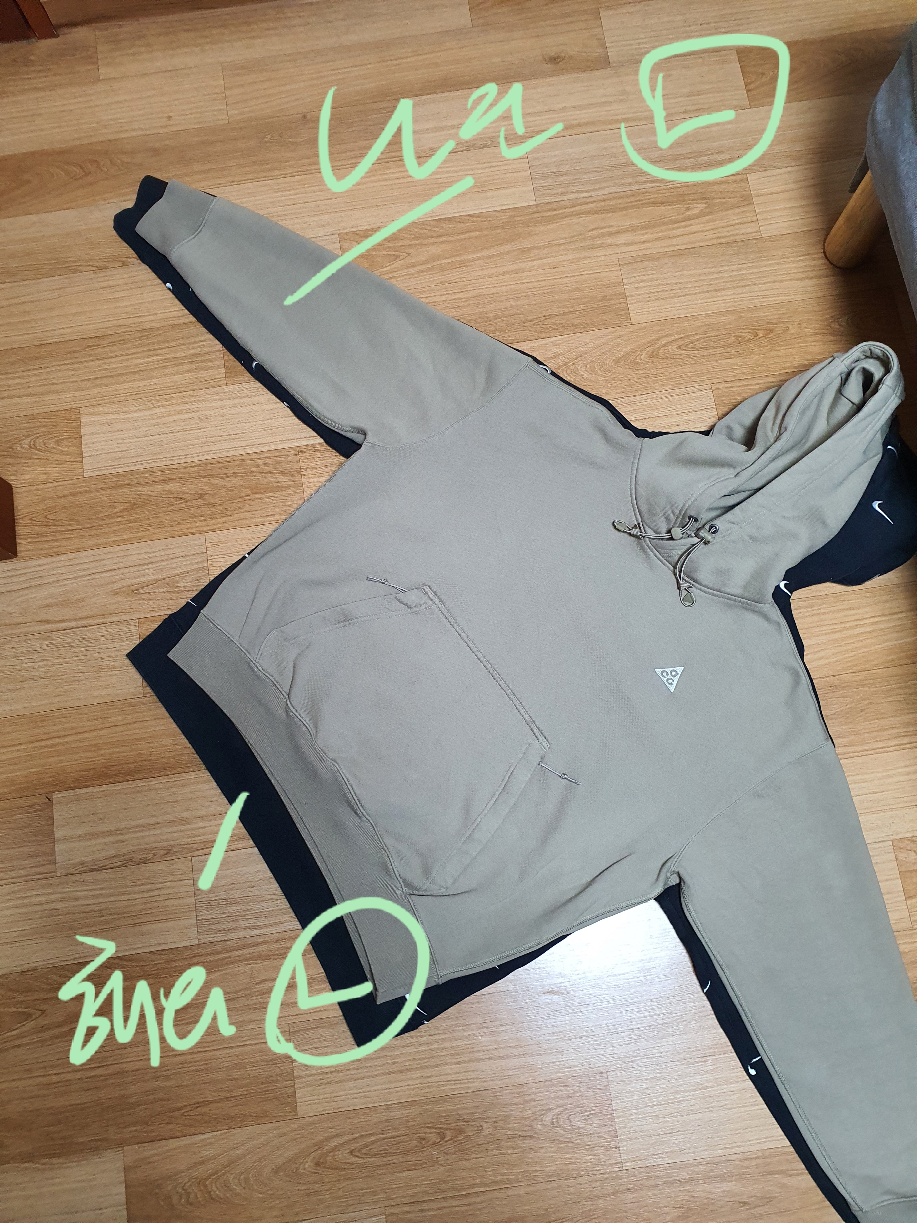 Nike x Drake Nocta Essential Hoodie Black - Asia 착용 스타일 - 4