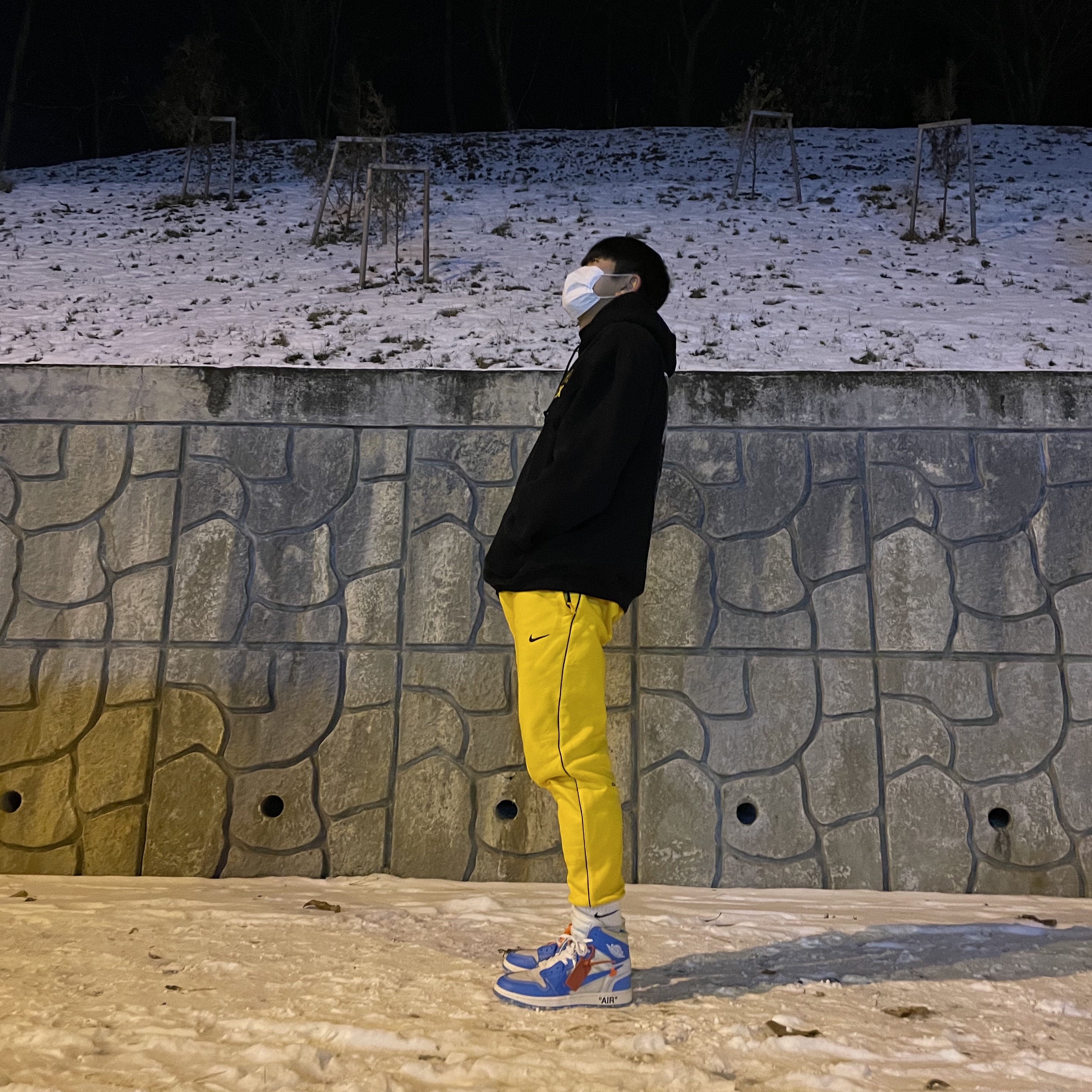 Nike x Drake Nocta Fleece Pants Black - Asia, Jordan 1 x Off-White Retro High University Blue 착용 스타일