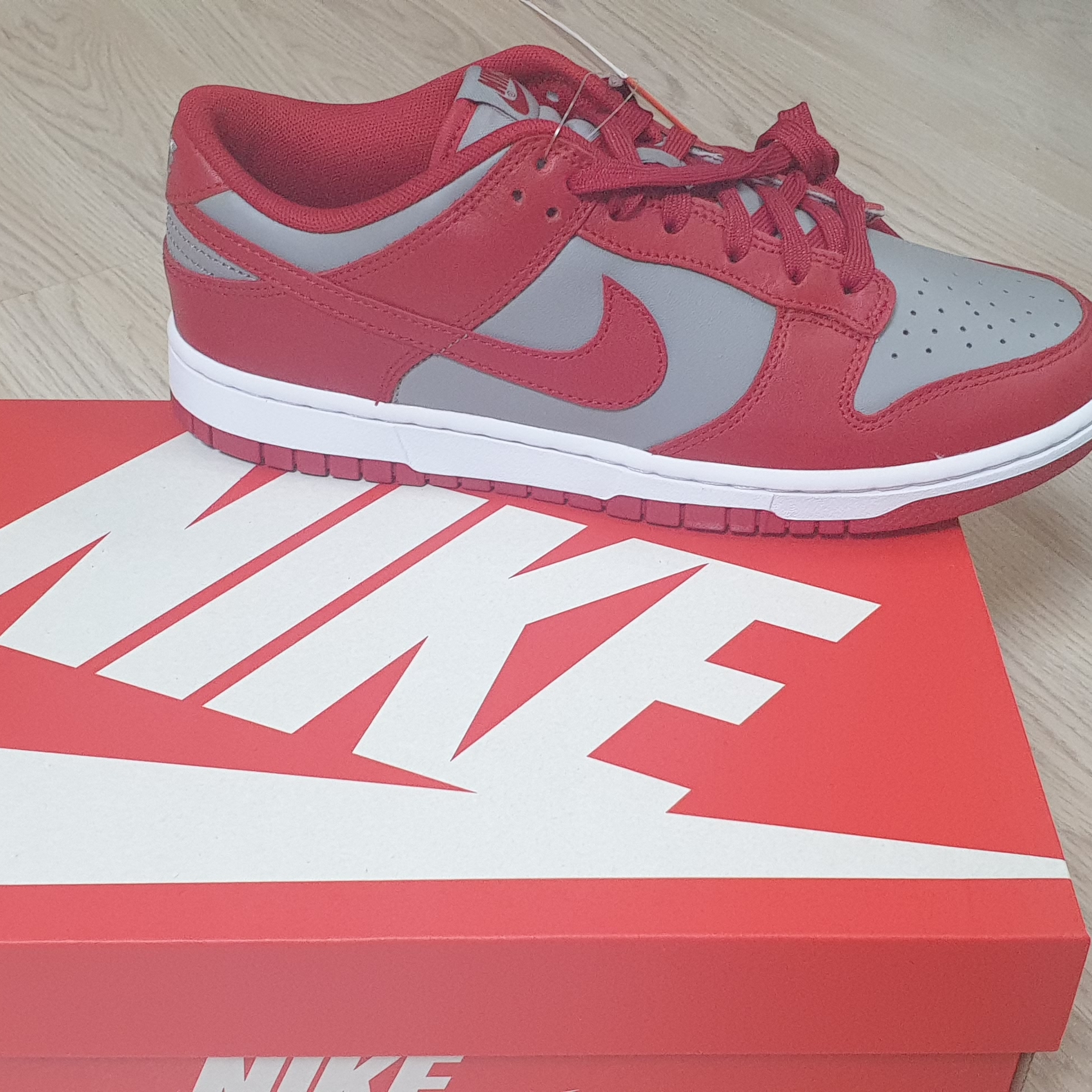 Nike Dunk Low Retro Medium Grey 착용 스타일