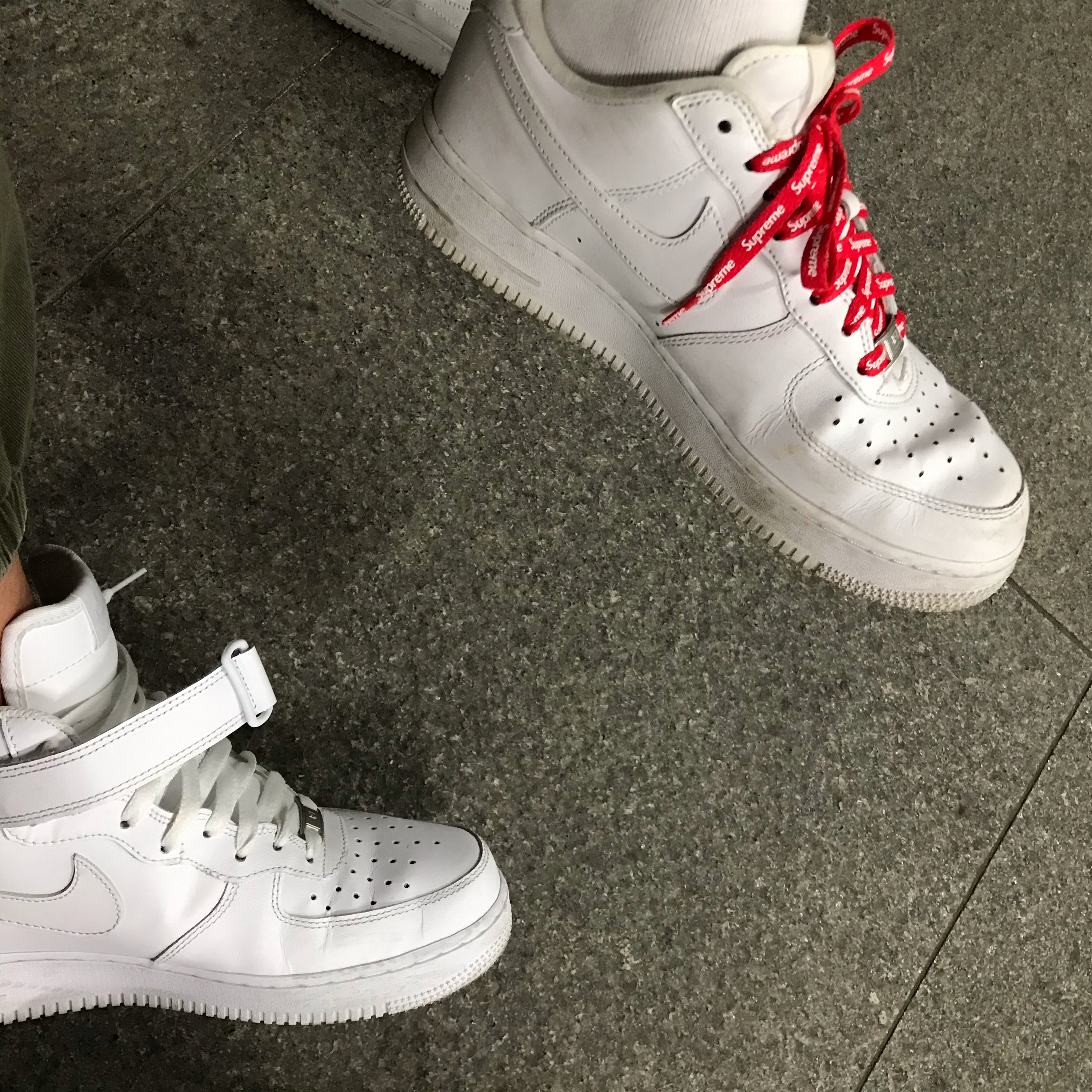 Nike Air Force 1 Mid '07 White, Nike x Supreme Air Force 1 Low White 착용 스타일