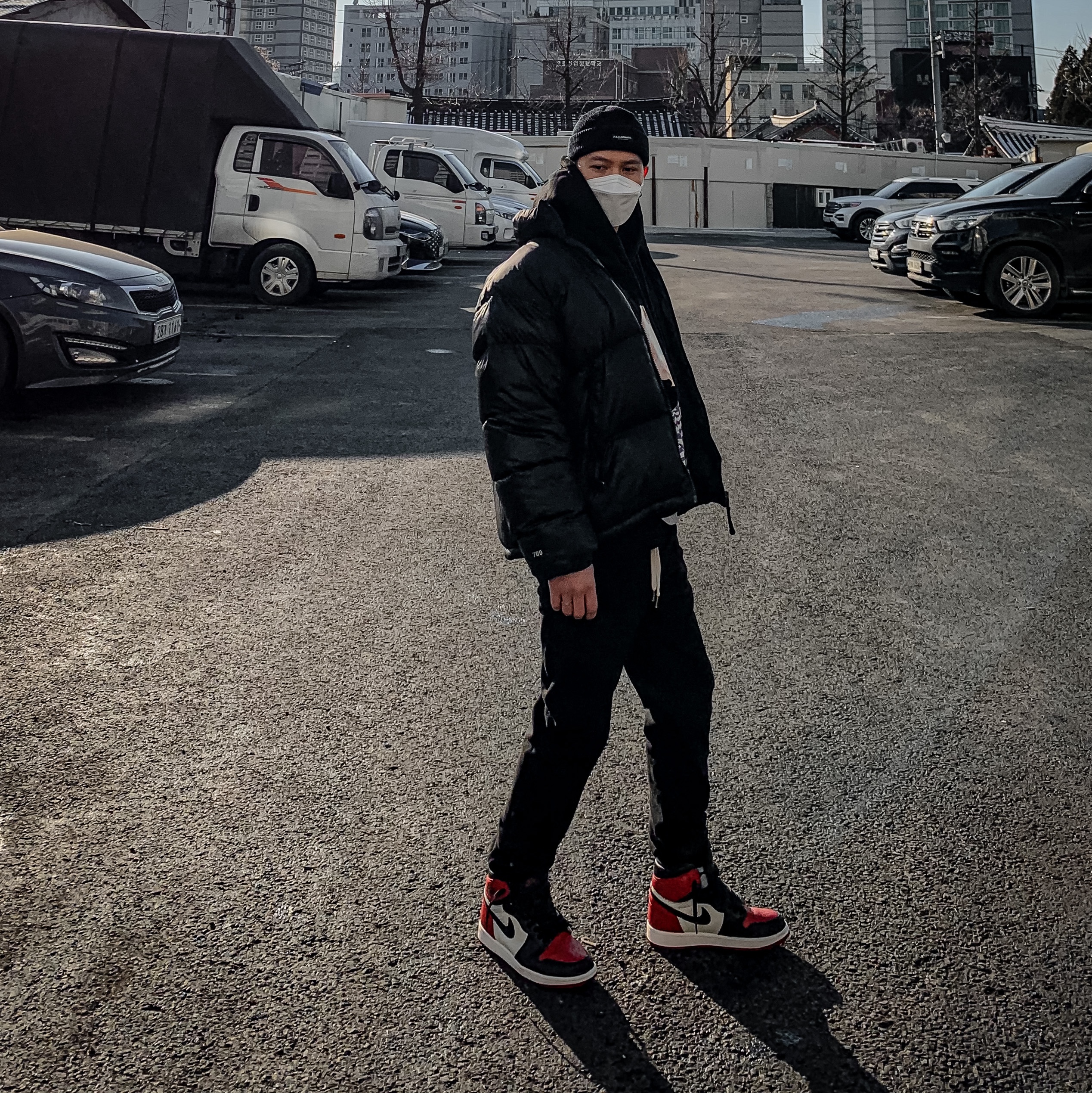 Jordan 1 Retro High OG Bred Toe 착용 스타일 - 3