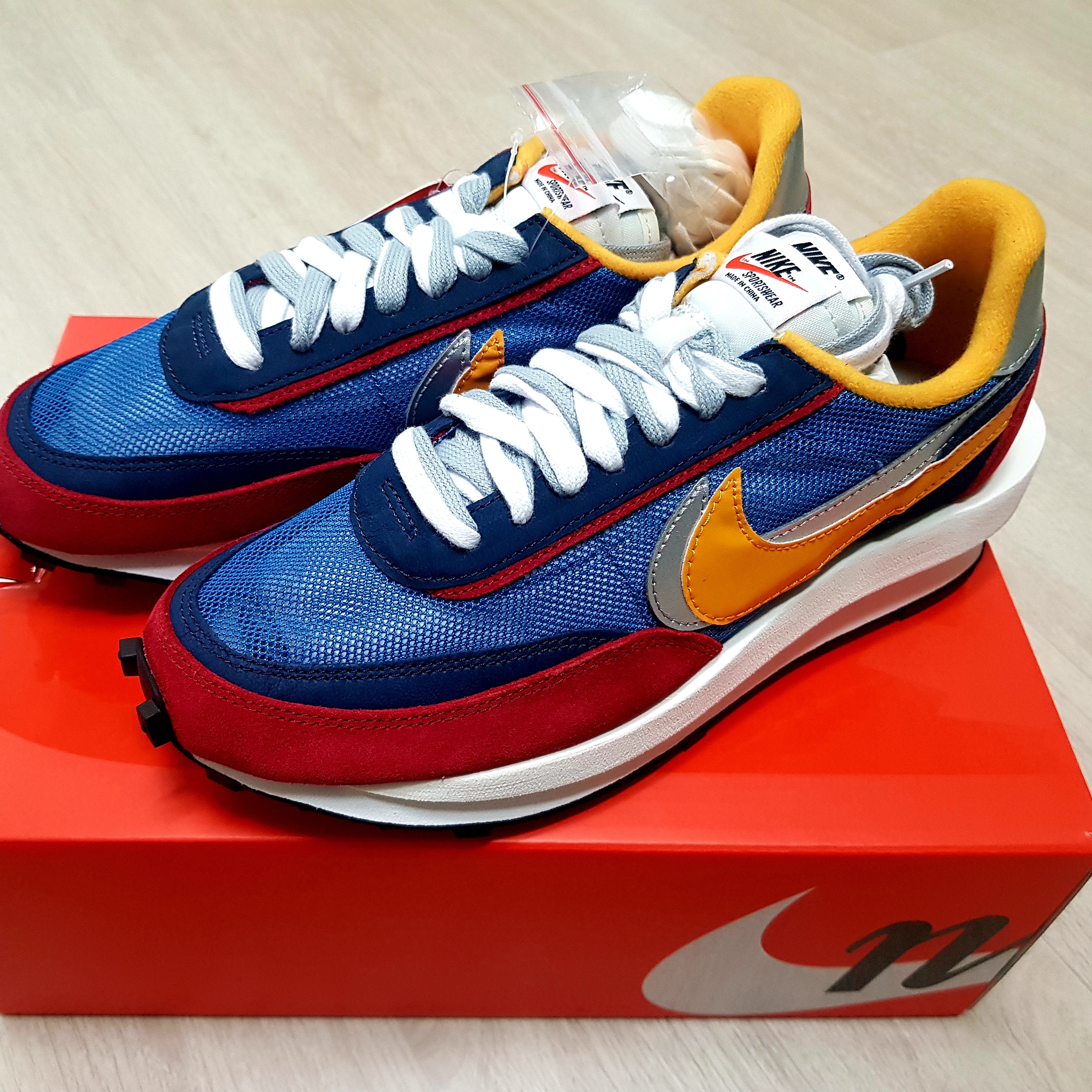 Nike x Sacai LDWaffle Blue Multi 착용 스타일