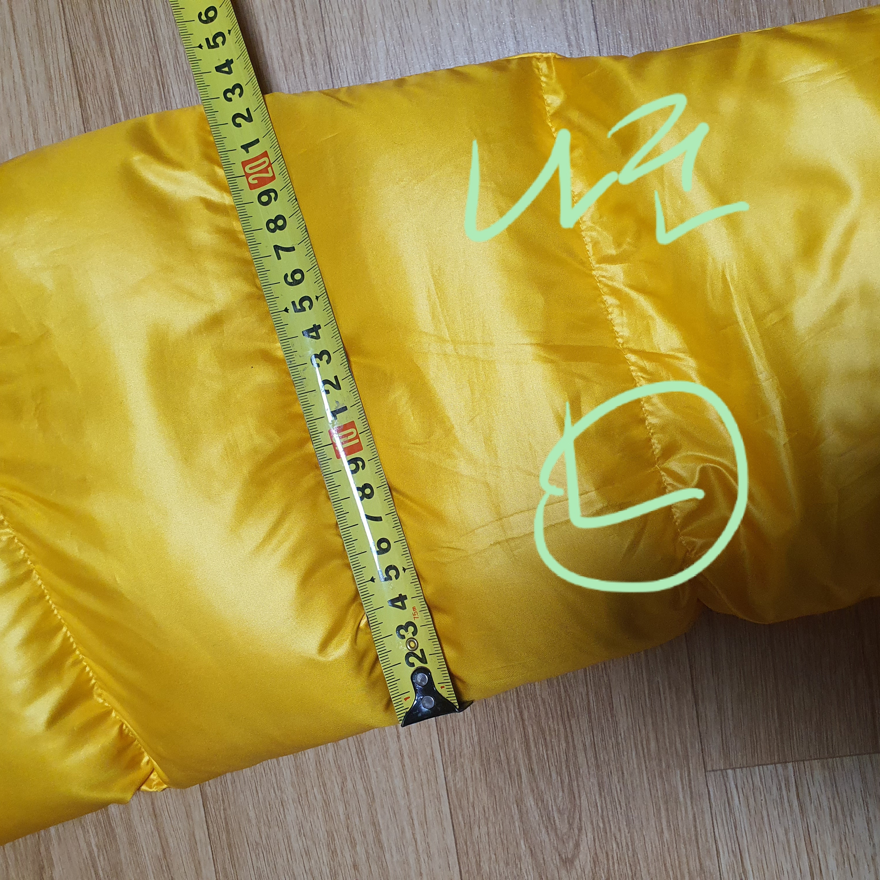 Nike x Drake Nocta Puffer Jacket University Gold - Asia 착용 스타일 - 2