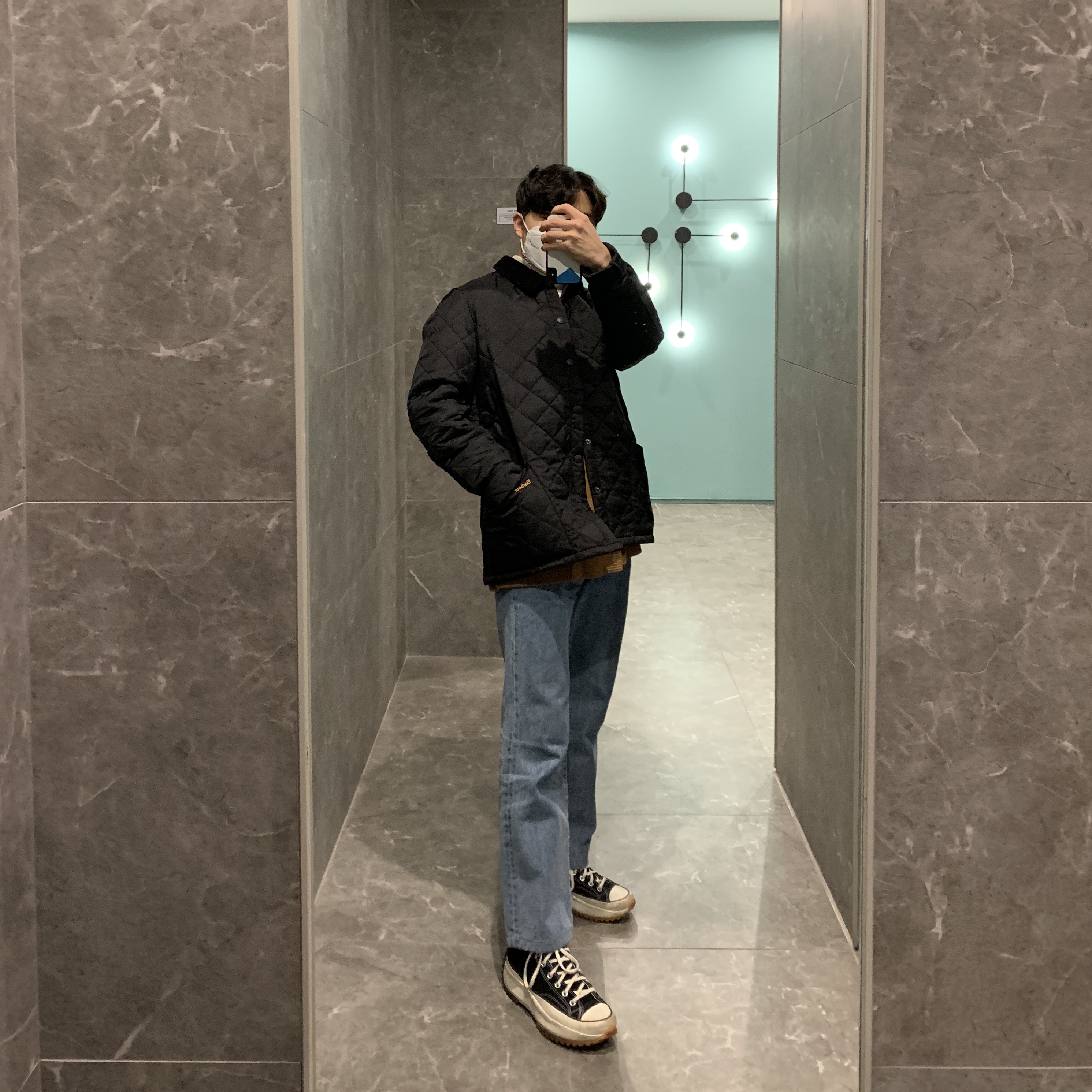 Converse x JW Anderson Run Star Hike Hi Black 착용 스타일