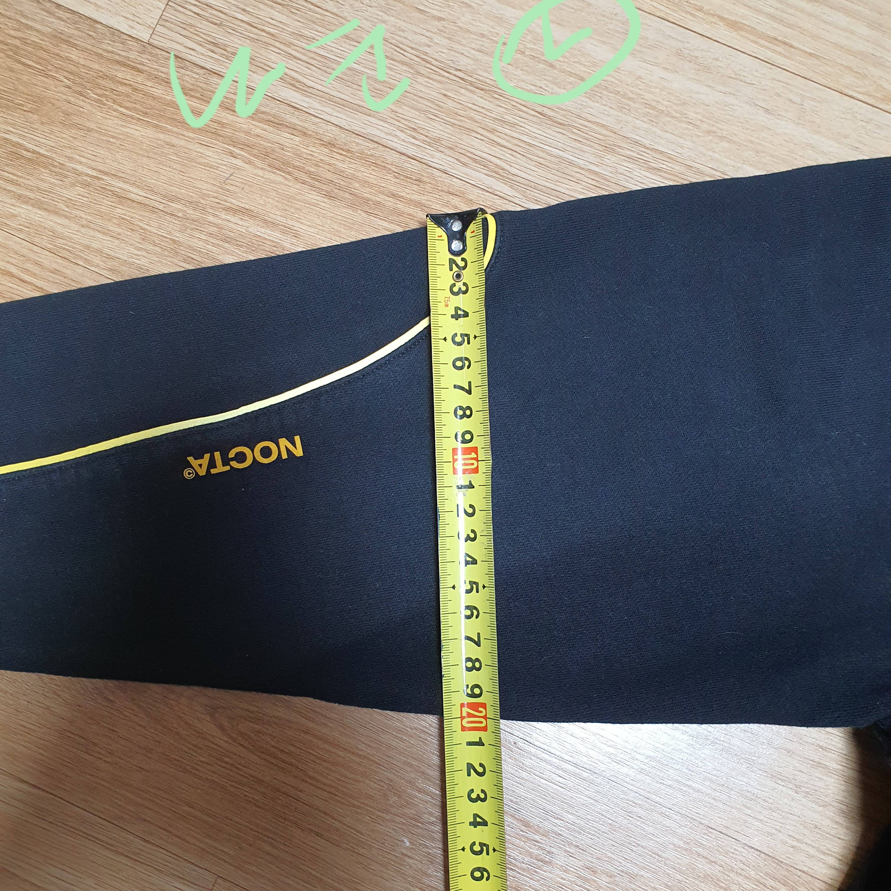 Nike x Drake Nocta Essential Hoodie Black - Asia 착용 스타일 - 2