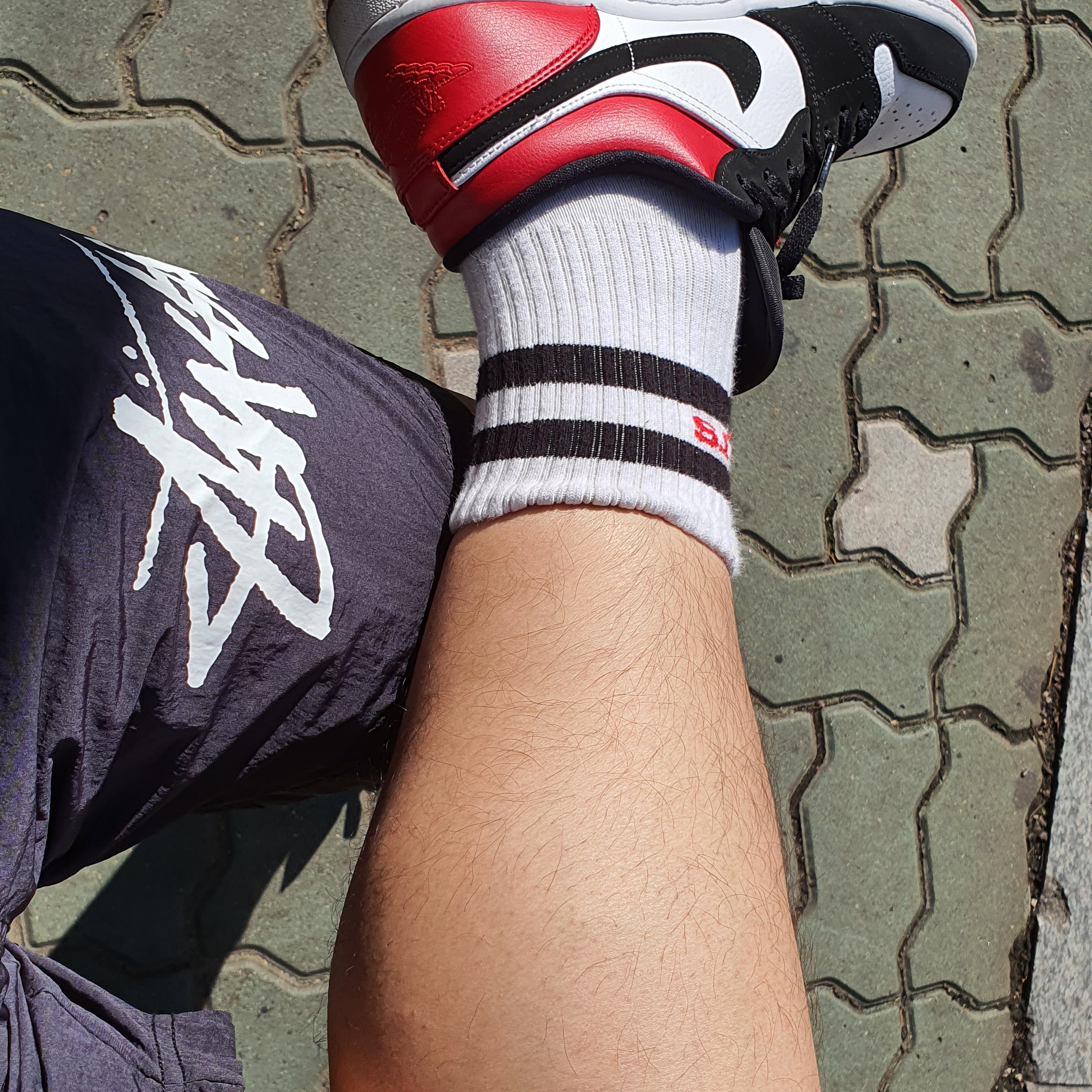 Jordan 1 Low Black Toe, Nike x Ben & Jerry's SB Dunk Low Chunky Dunky 착용 스타일 - 1