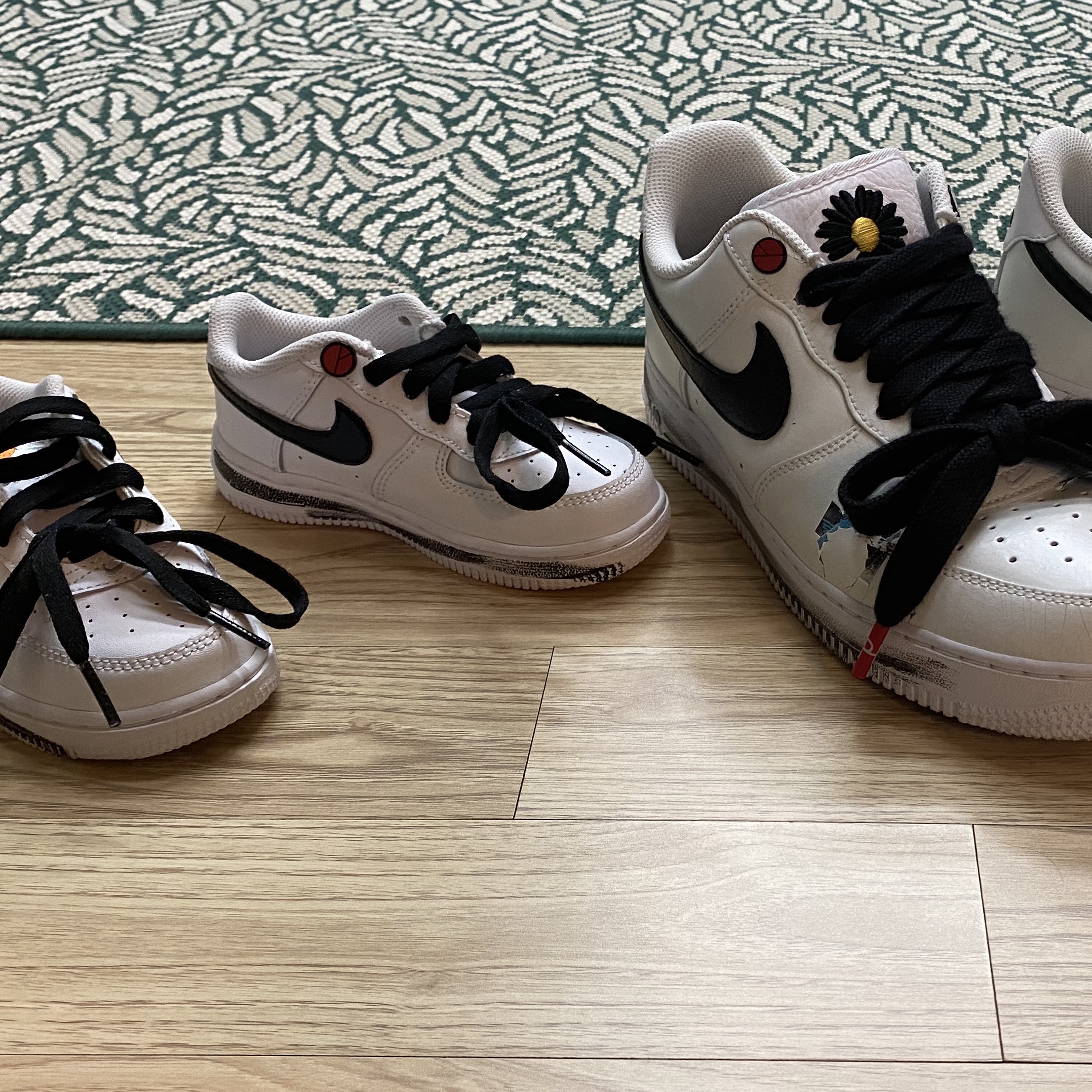 Nike x Peaceminusone Air Force 1 Low Para-Noise 2.0 착용 스타일