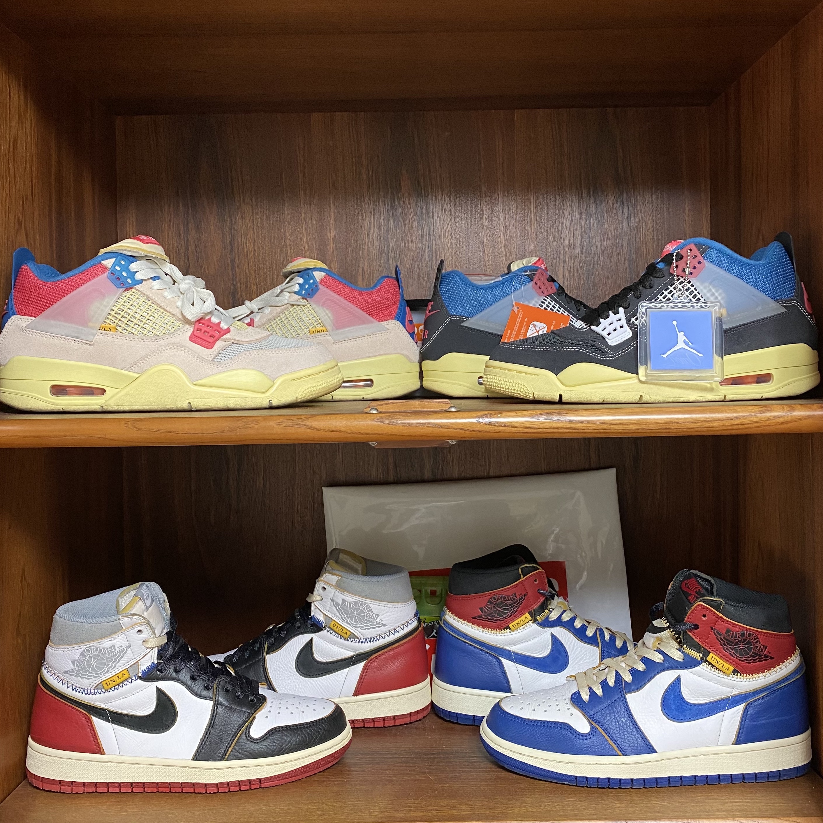 Jordan 1 x Travis Scott Retro High OG SP Mocha, Jordan 1 x Travis Scott Retro Low OG SP Mocha 착용 스타일 - 2
