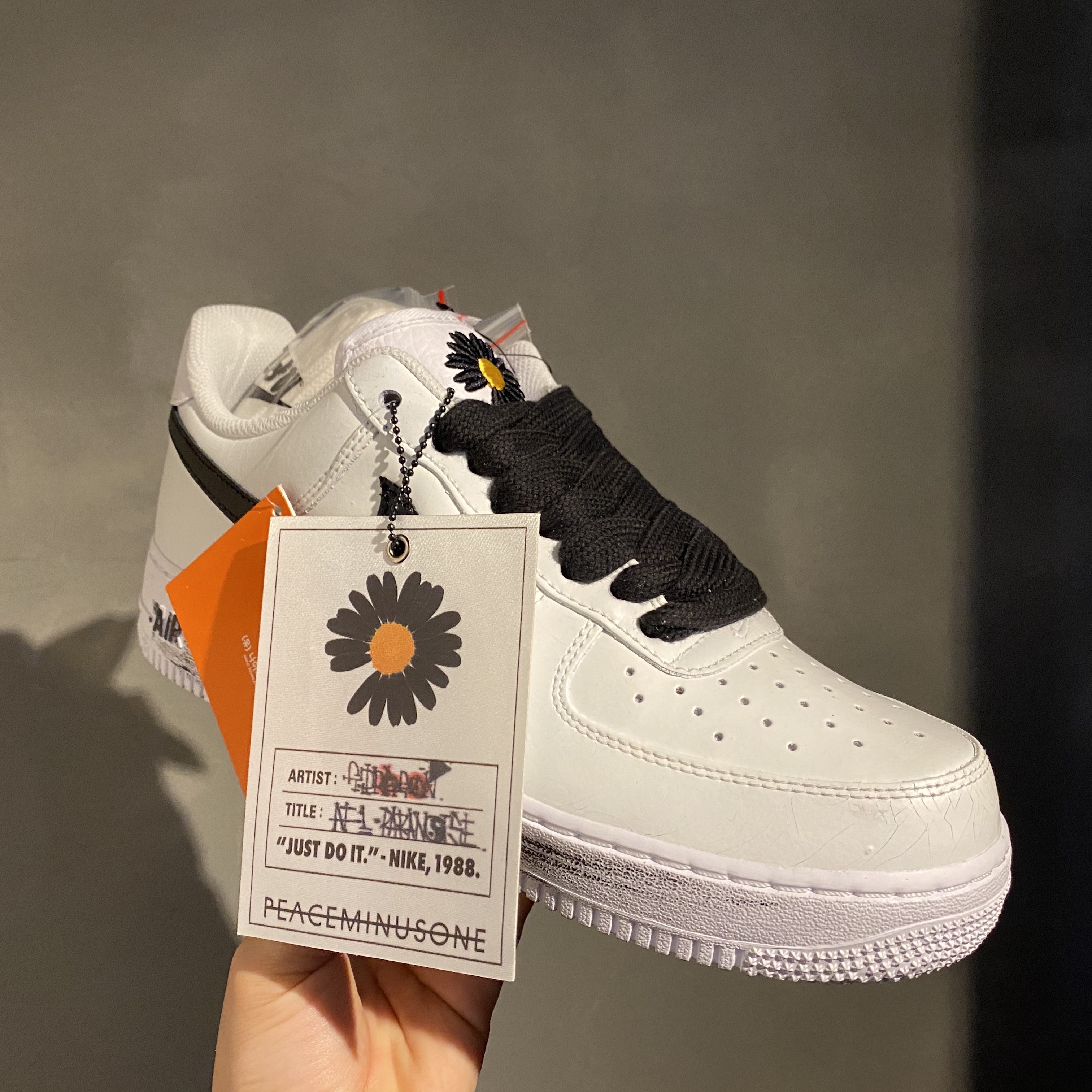 Nike x Peaceminusone Air Force 1 Low Para-Noise 2.0 착용 스타일