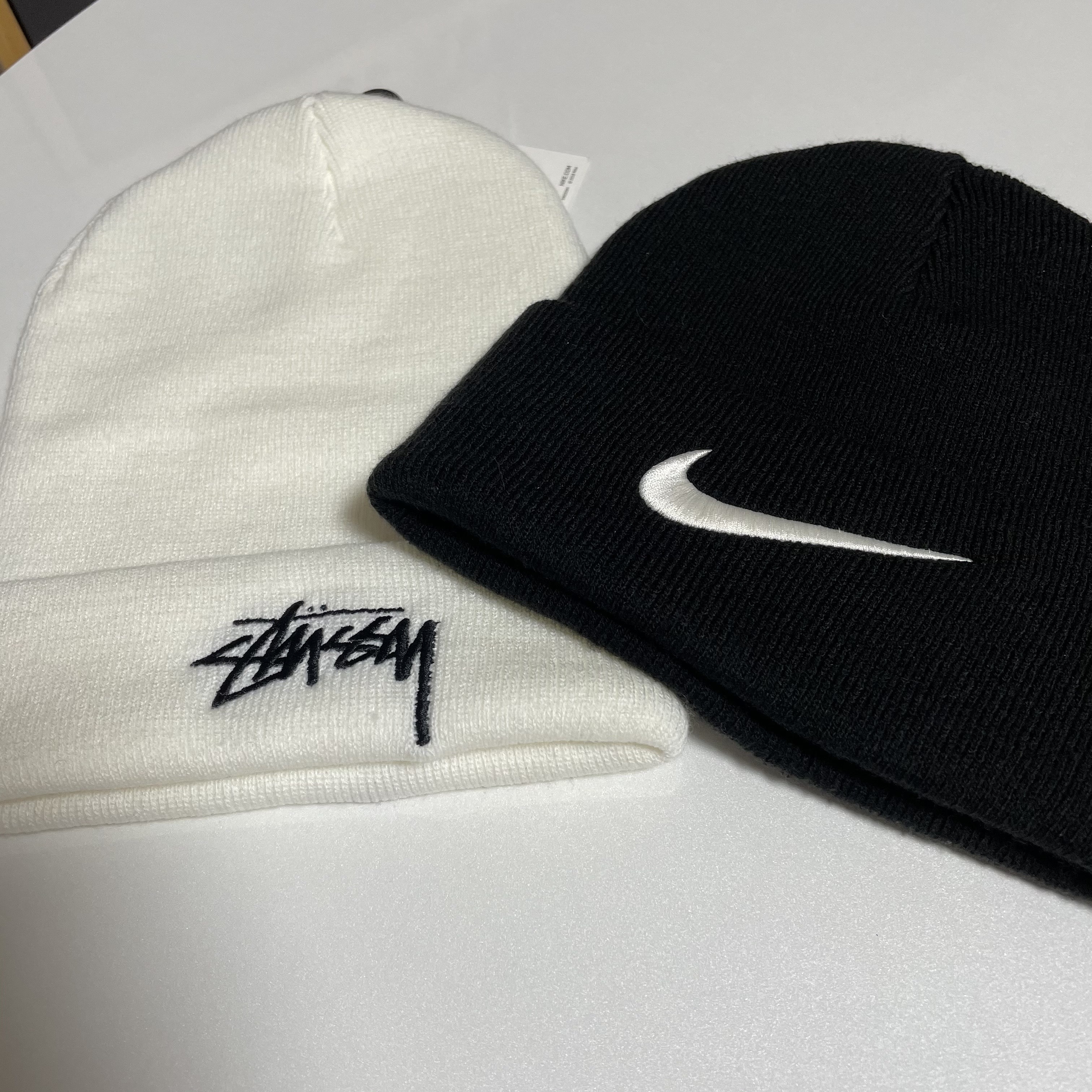 Nike x Stussy Cuff Beanie Black, Nike x Stussy Cuff Beanie White 착용 스타일
