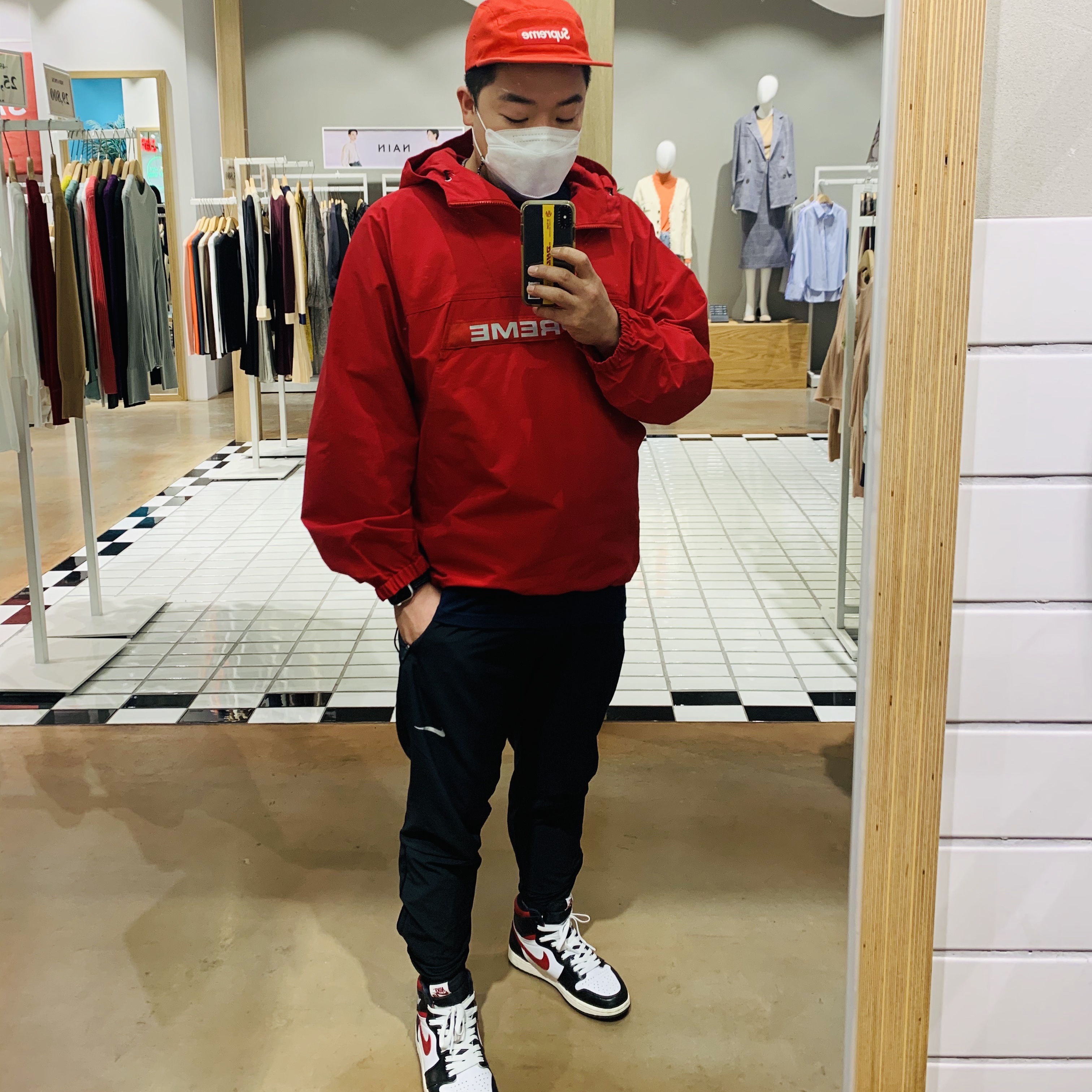 Jordan 1 Retro High OG Gym Red 착용 스타일