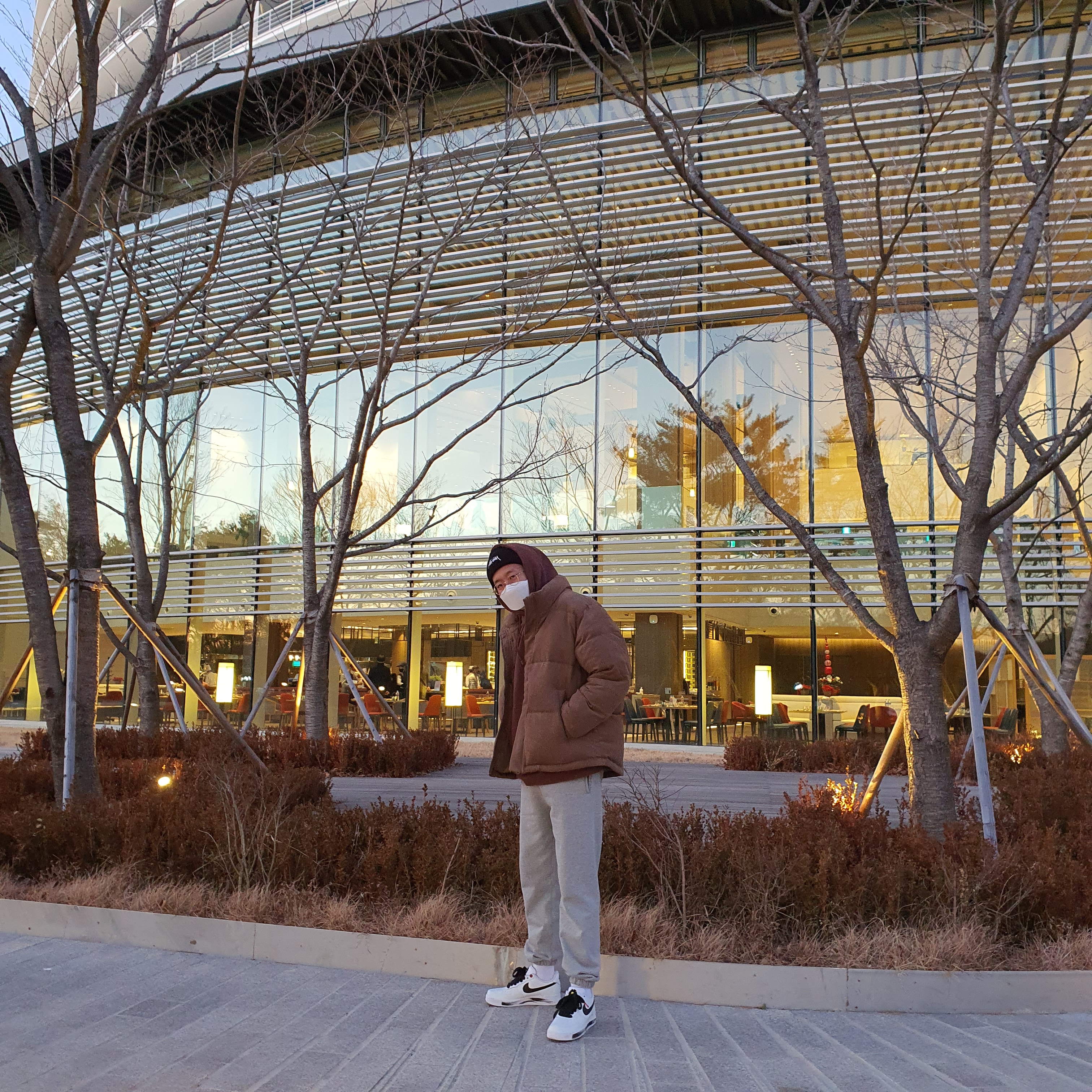 Nike x Peaceminusone Air Force 1 Low Para-Noise 2.0, Nike x Stussy Cuff Beanie Black 착용 스타일