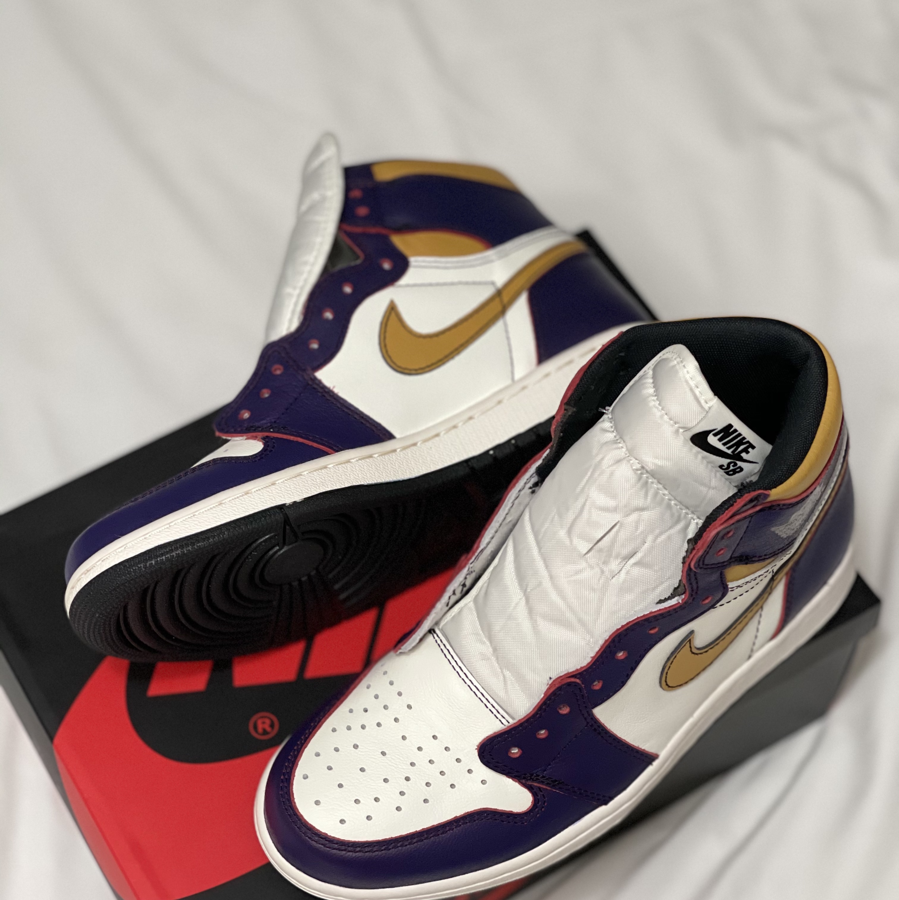 Jordan 1 Retro High OG Defiant SB LA to Chicago 착용 스타일 - 1