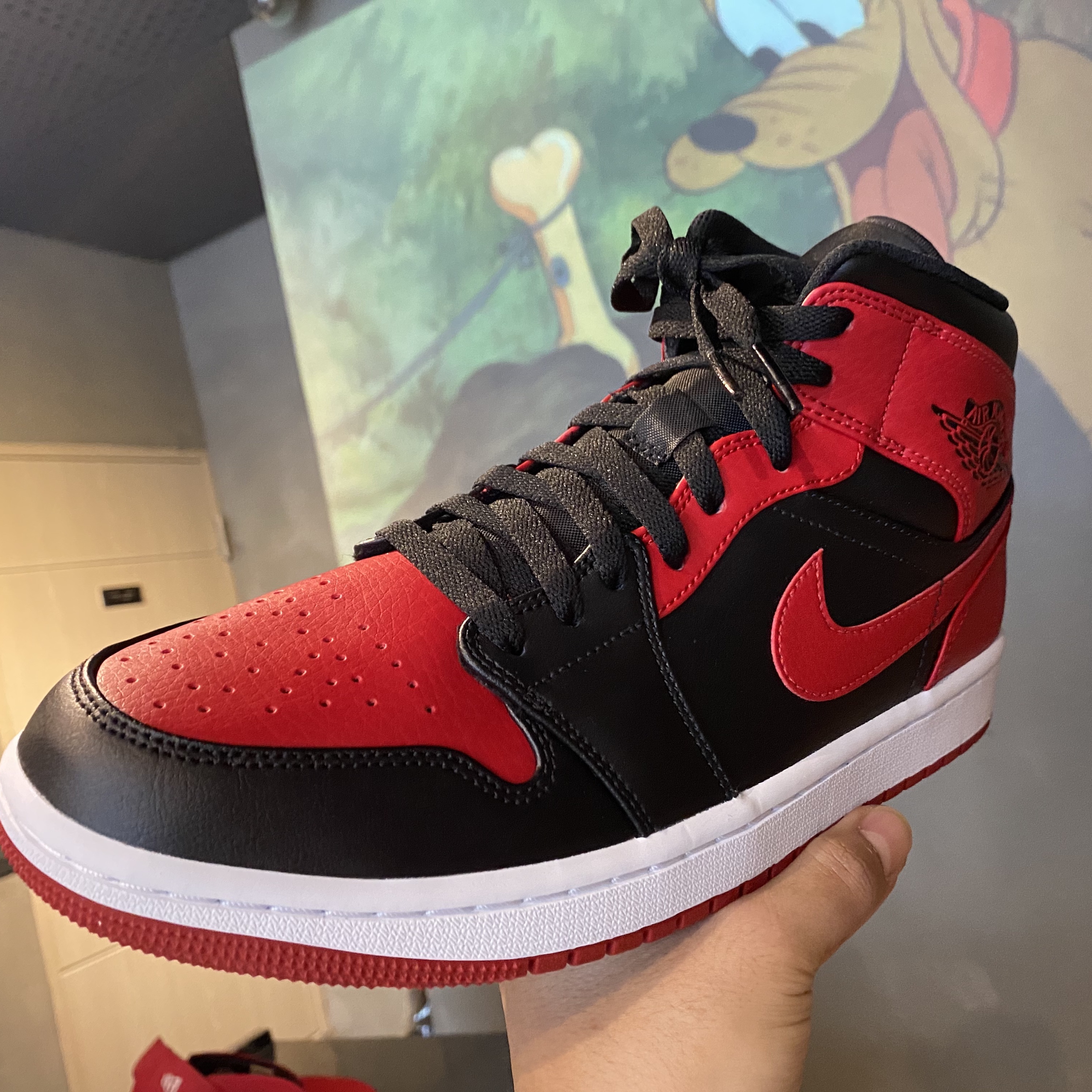 Jordan 1 Mid Bred Banned 2020 착용 스타일