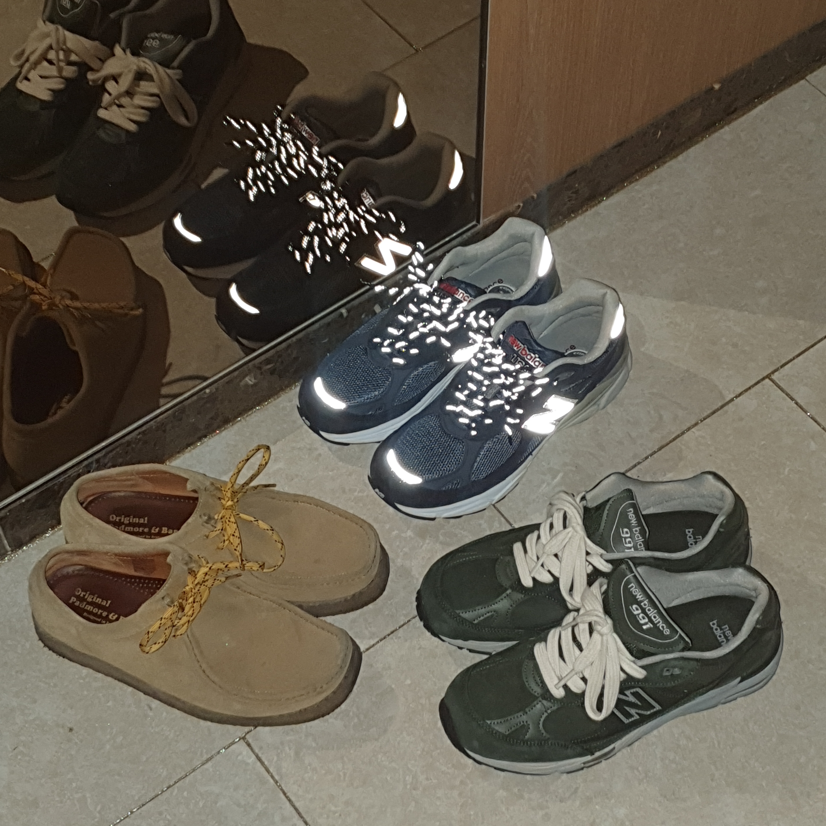 New Balance 991 Made in UK Dark Green, New Balance 990v3 Made in USA Navy Grey - 2E Wide 착용 스타일