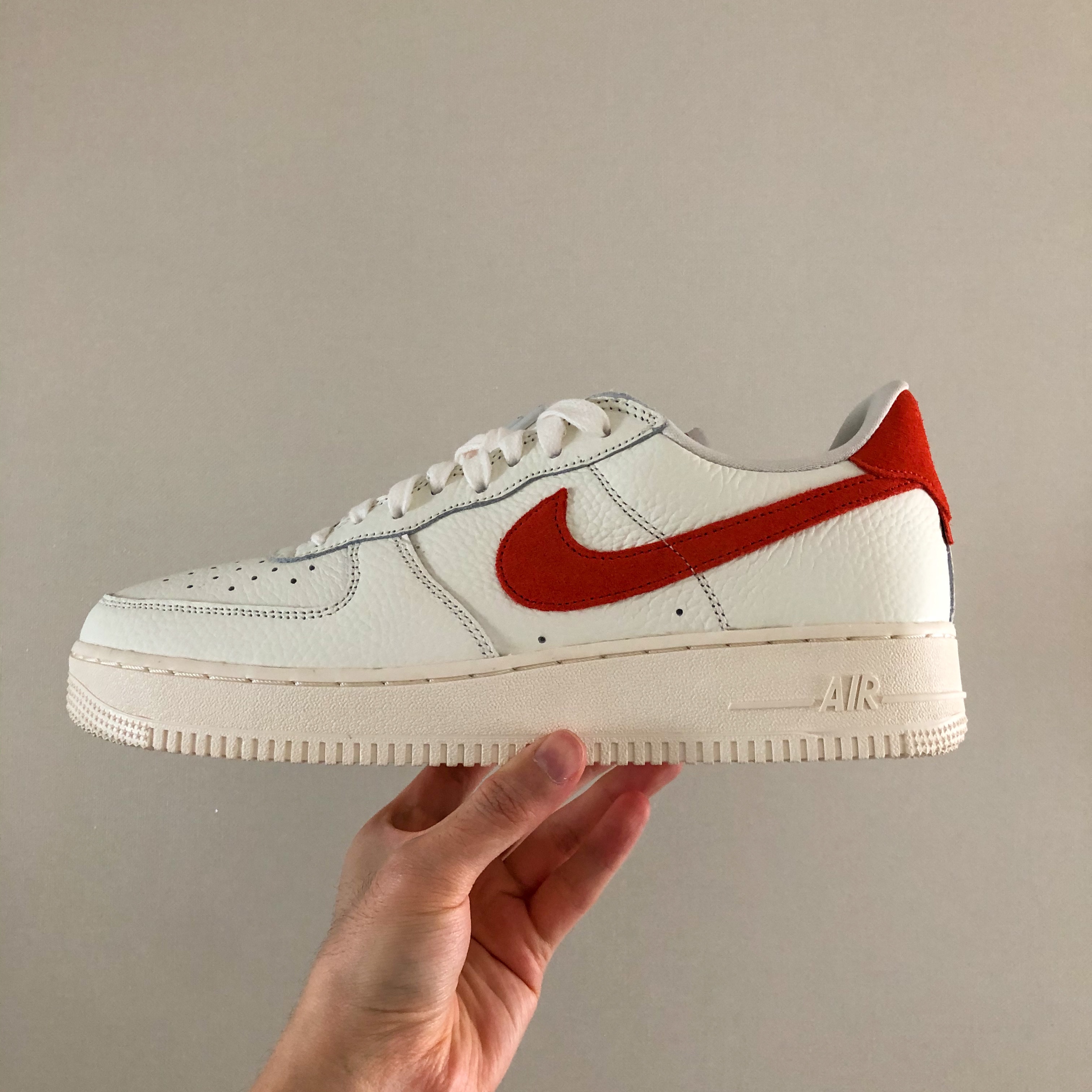 Nike Air Force 1 '07 Craft Mantra Orange 착용 스타일 - 2
