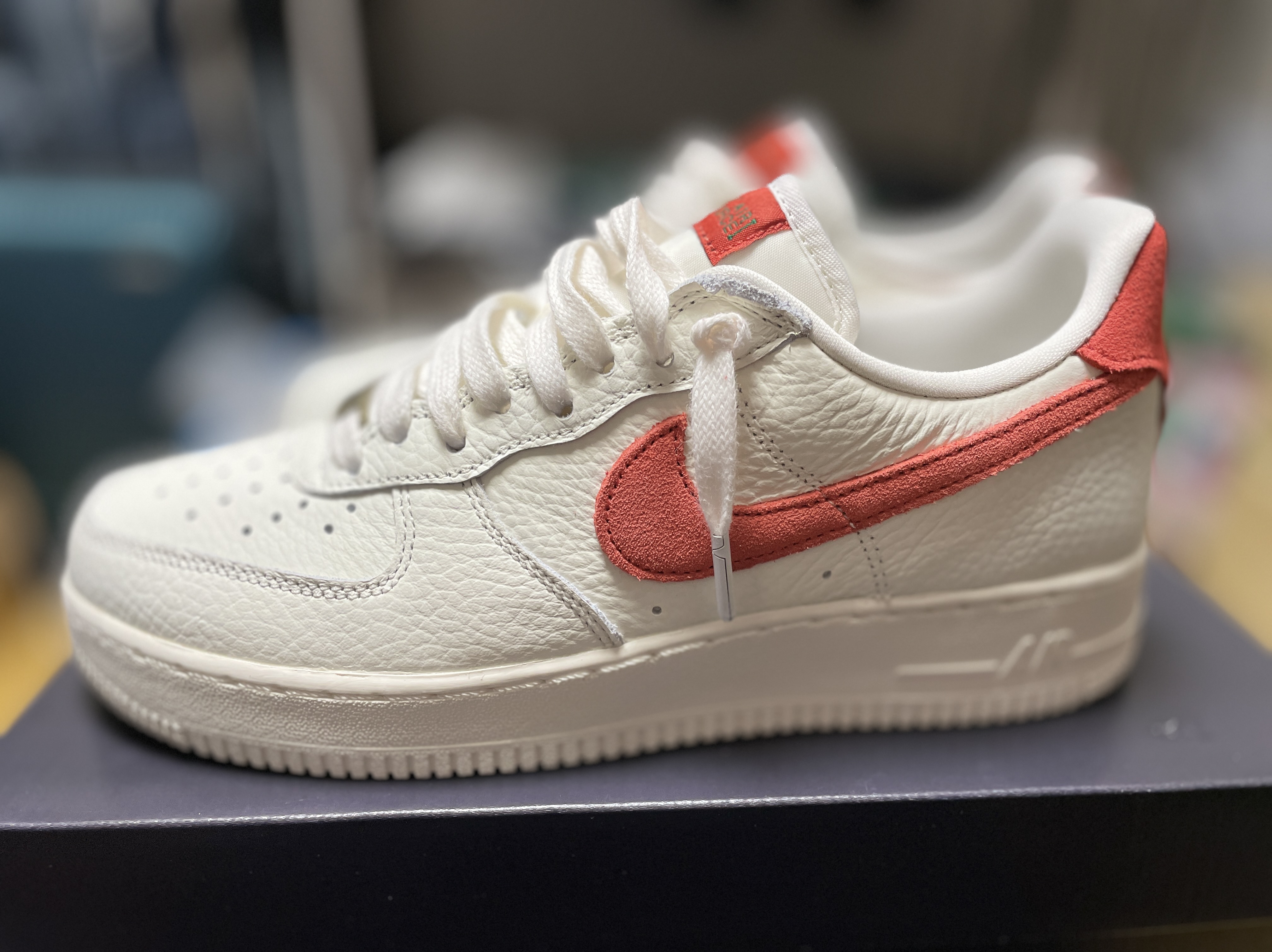 Nike Air Force 1 '07 Craft Mantra Orange 착용 스타일