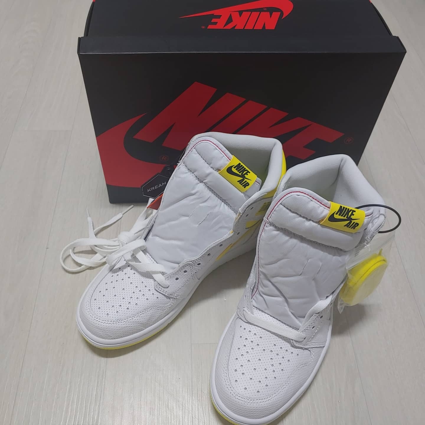 Jordan 1 Retro High OG First Class Flight 착용 스타일 - 1