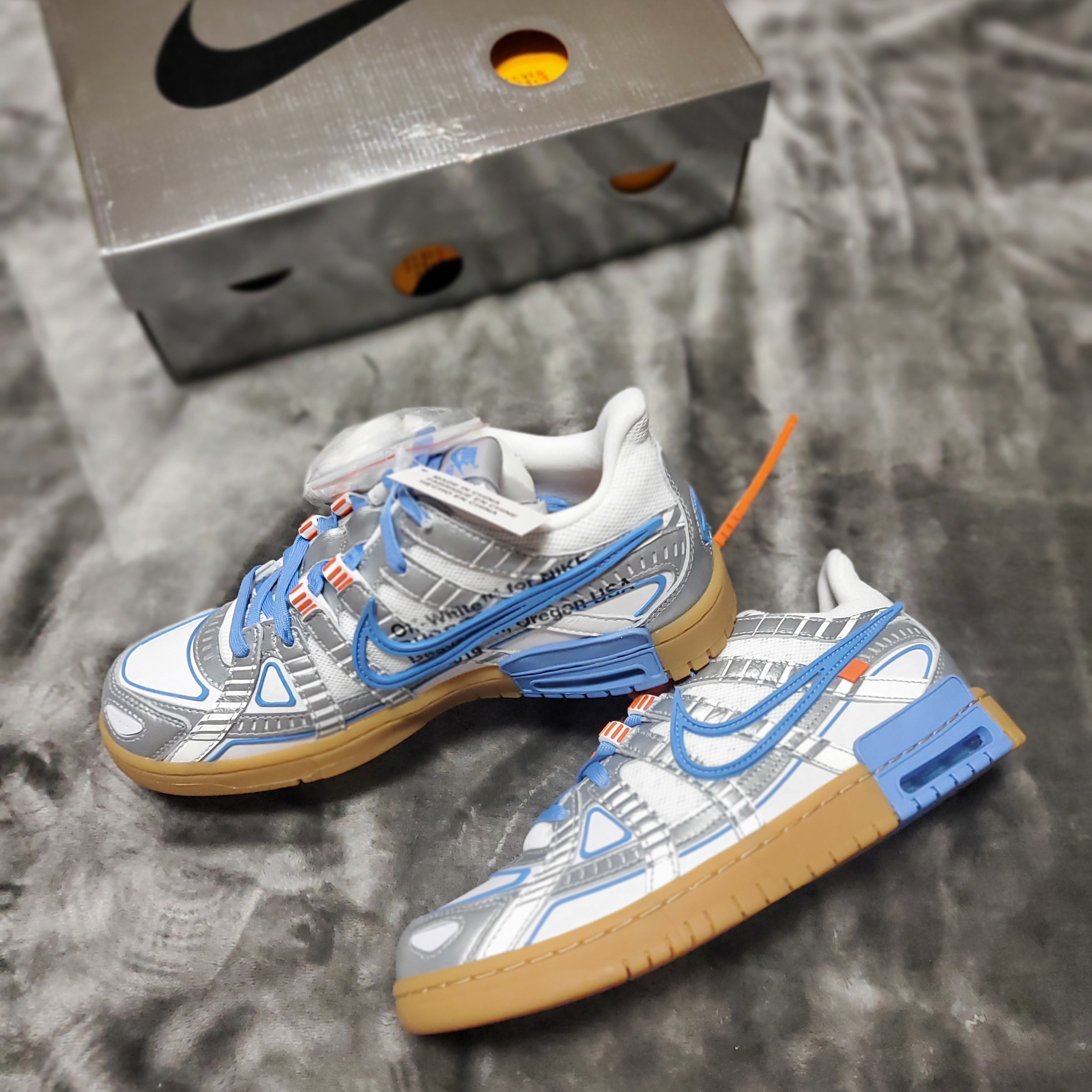 Nike x Off-White Air Rubber Dunk University Blue 착용 스타일 - 4