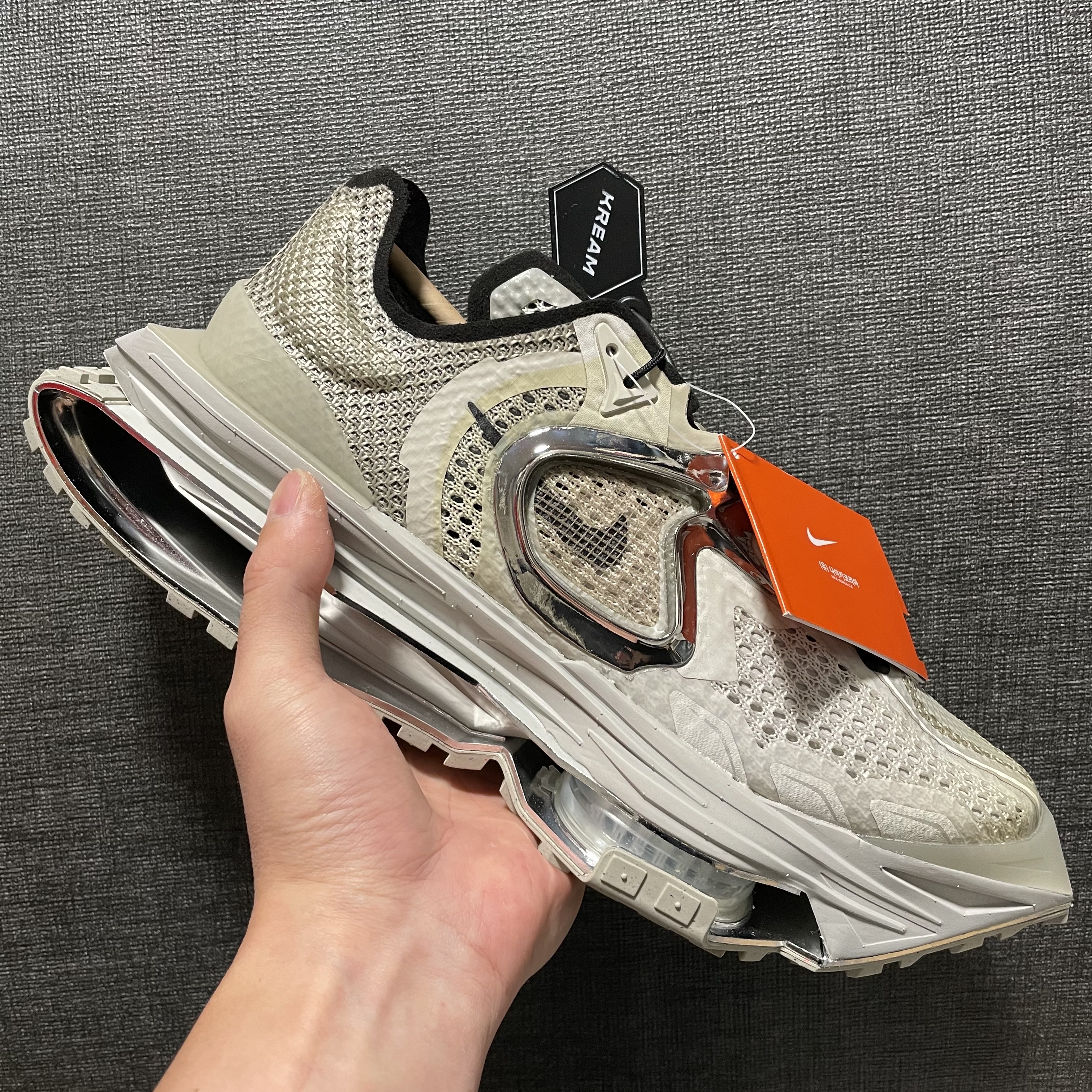 Nike x Matthew M Williams Zoom 004 Stone 착용 스타일