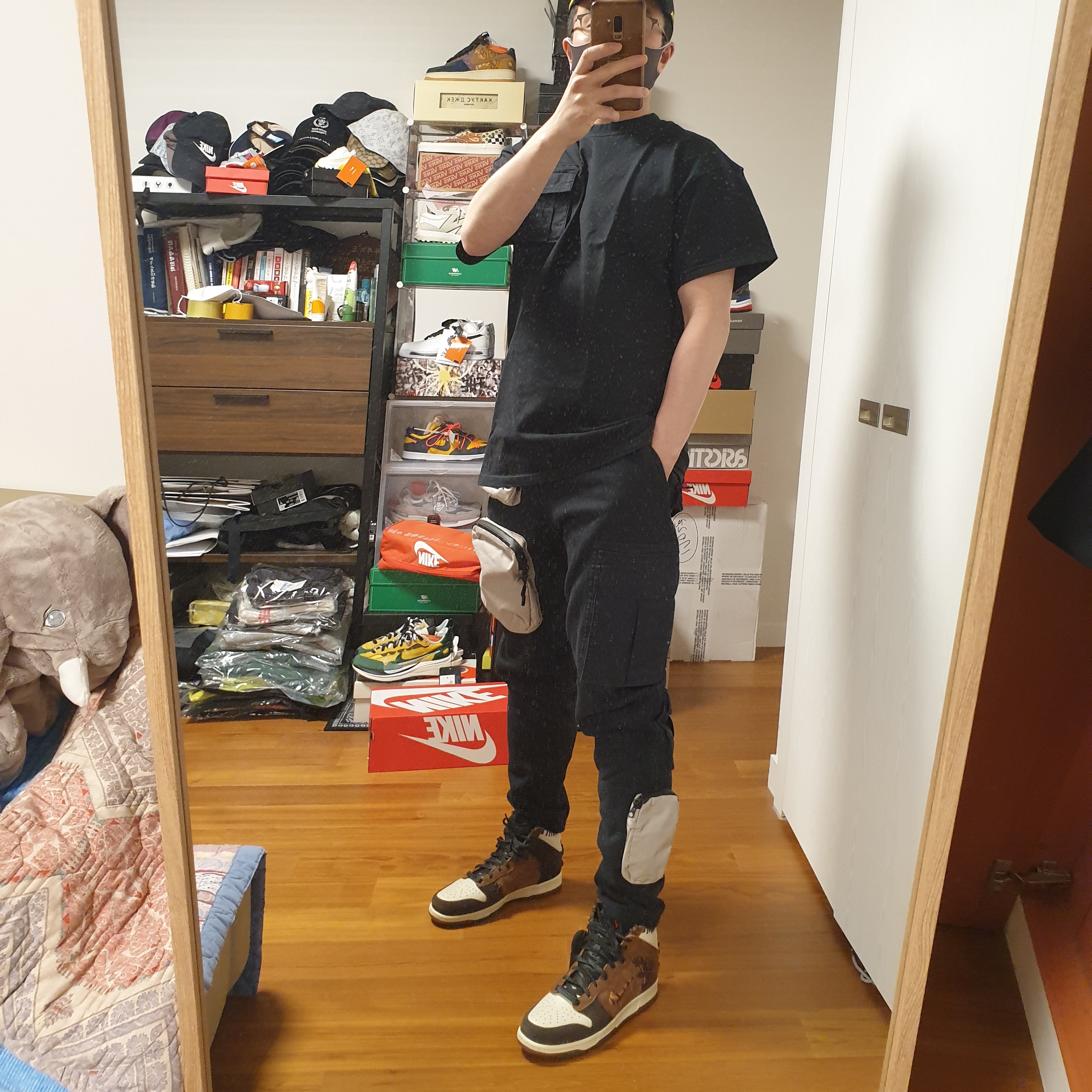 Nike x Bodega Dunk High Legend, Nike x Travis Scott NRG AG Utility Sweatpants Black 착용 스타일 - 2