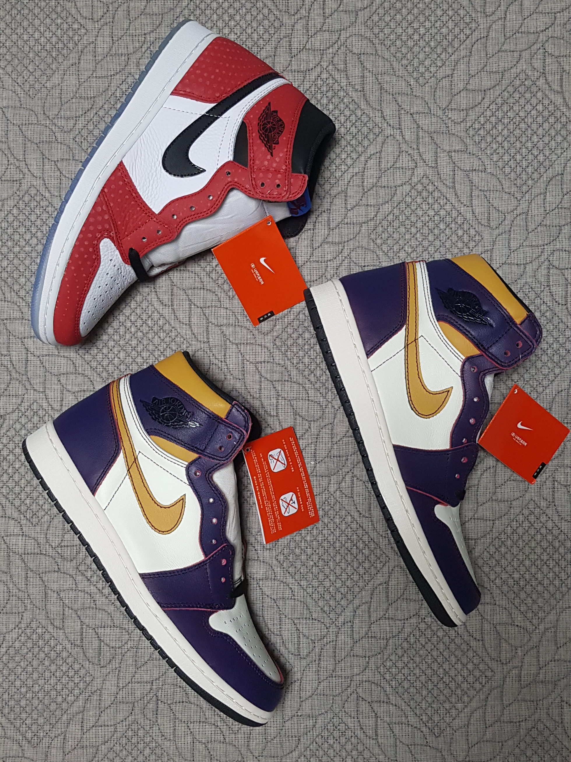 Jordan 1 Retro High Spider-Man Origin Story, Jordan 1 Retro High OG Defiant SB LA to Chicago 착용 스타일