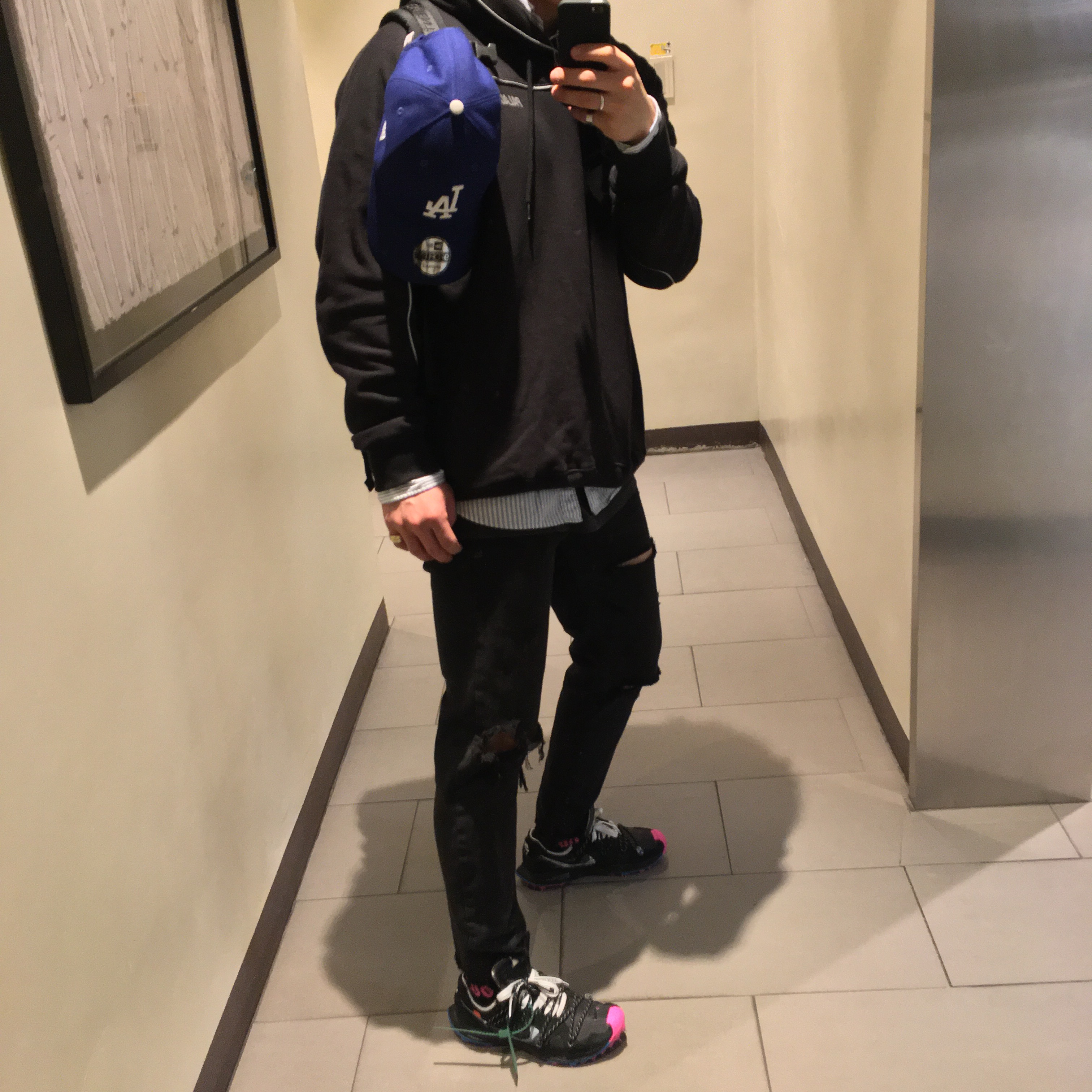 (W) Nike x Off-White Zoom Terra Kiger 5 Black, Palace Reflecto Hood Black - 19SS 착용 스타일 - 1