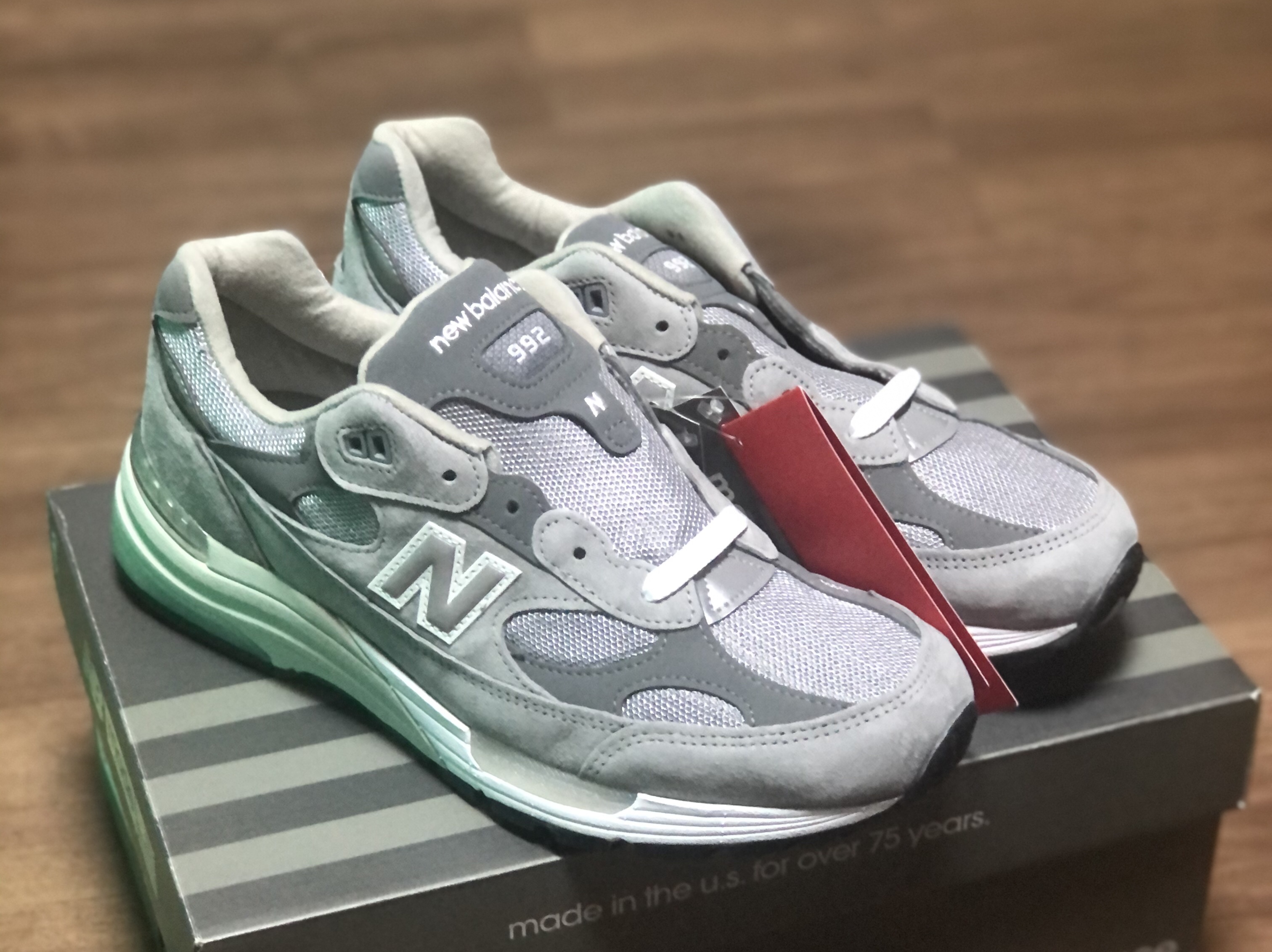 New Balance 992 Made in USA Grey - D Standard 착용 스타일 - 2