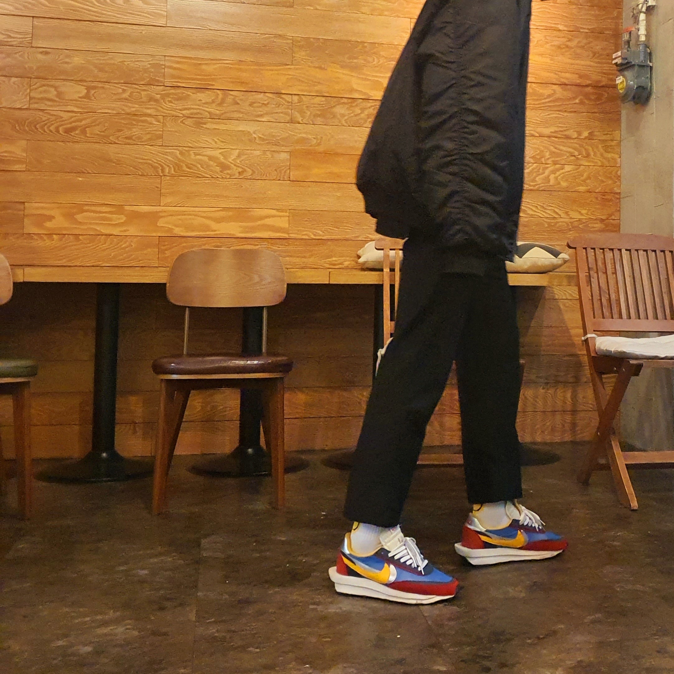 Nike x Sacai LDWaffle Blue Multi 착용 스타일