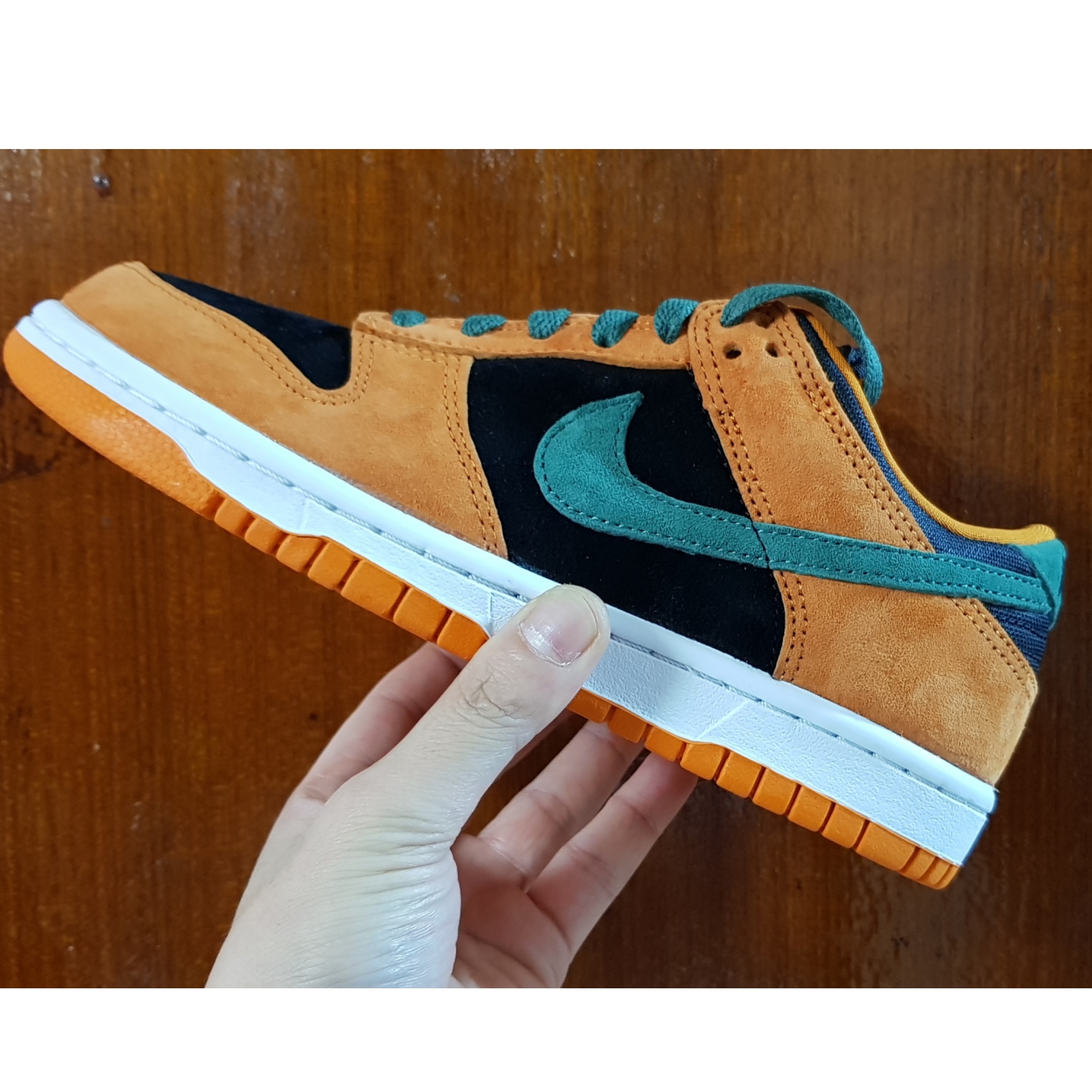 Nike Dunk Low SP Ceramic 착용 스타일