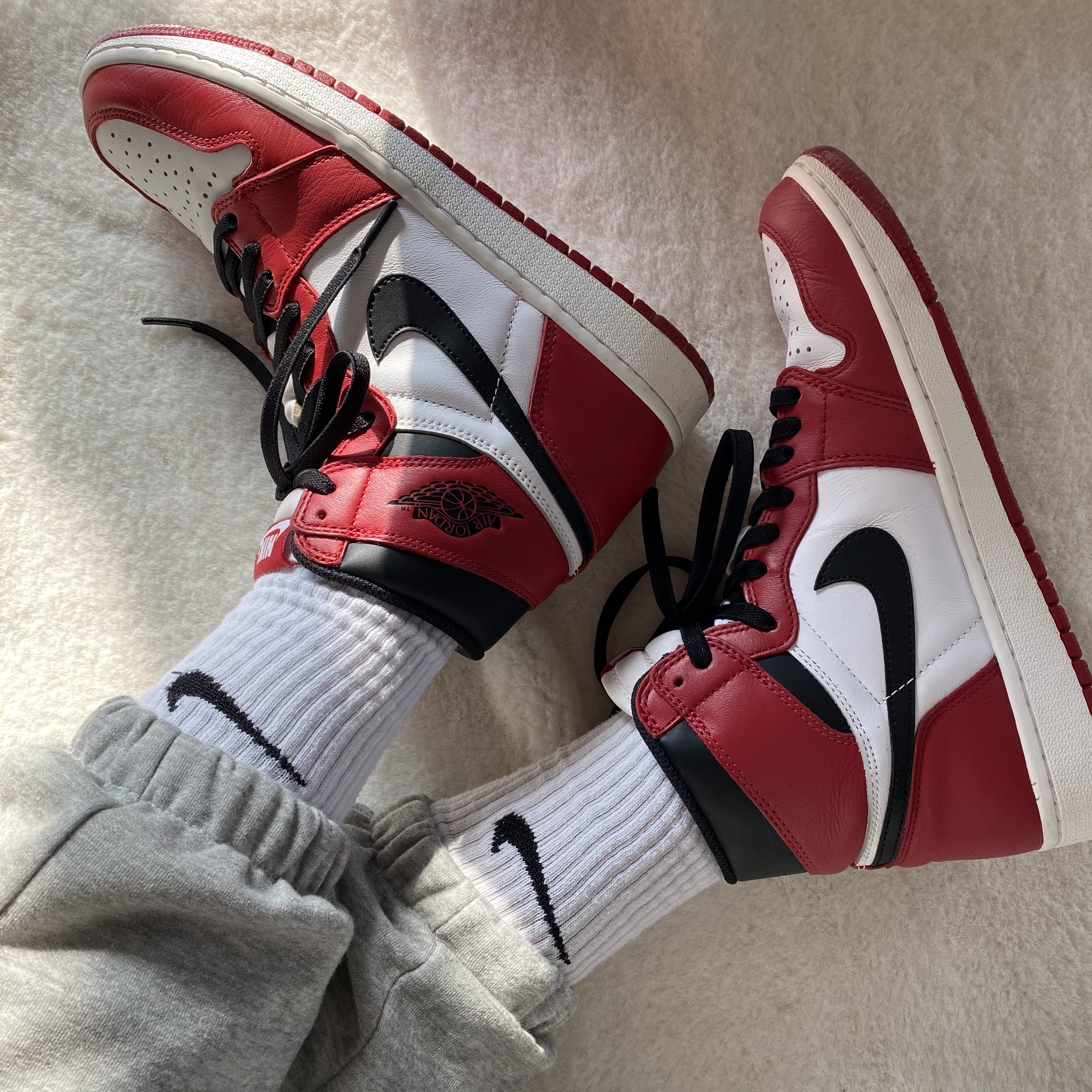 Jordan 1 Retro High OG Chicago 2015 착용 스타일 - 1
