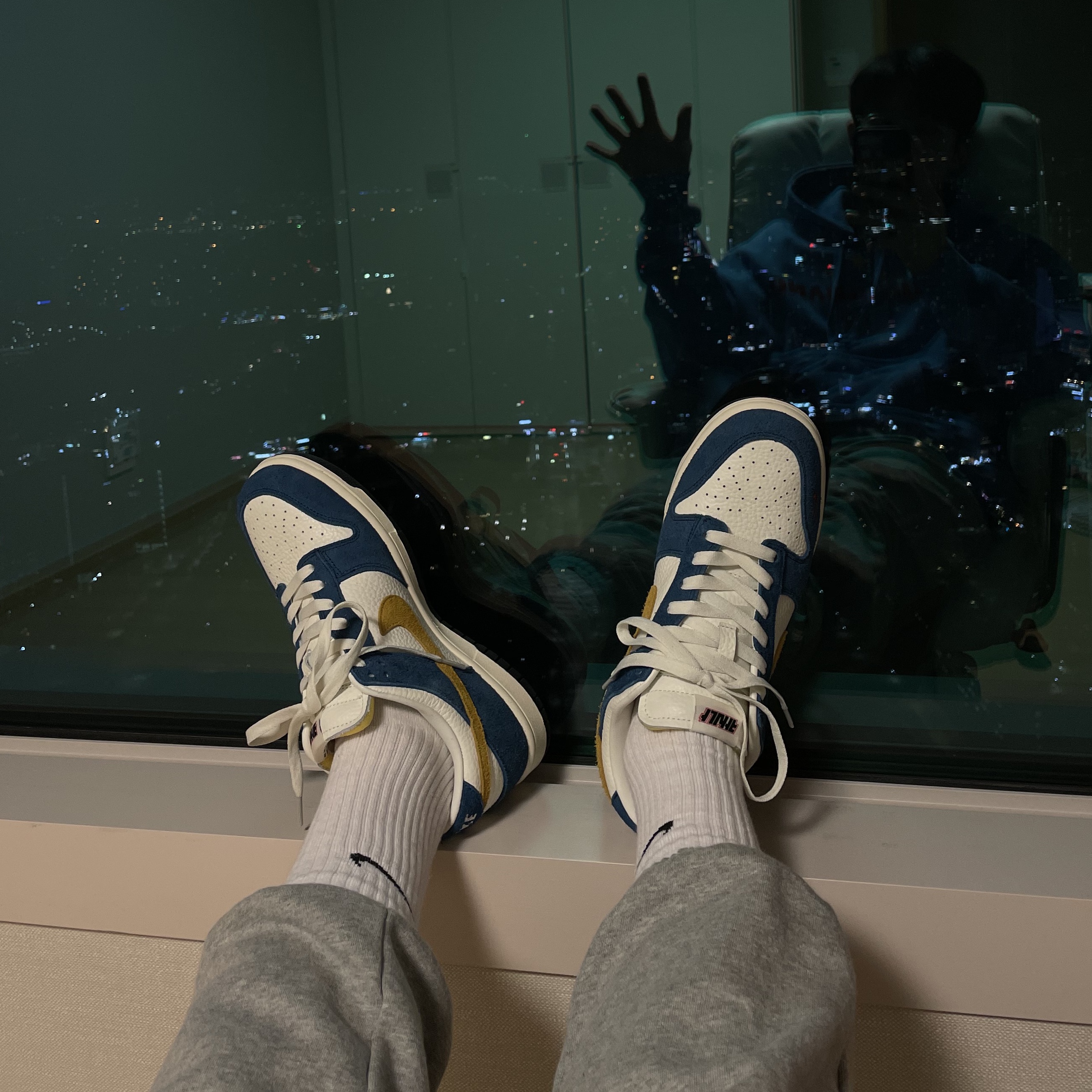 Nike x Kasina Dunk Low 80's Bus 착용 스타일