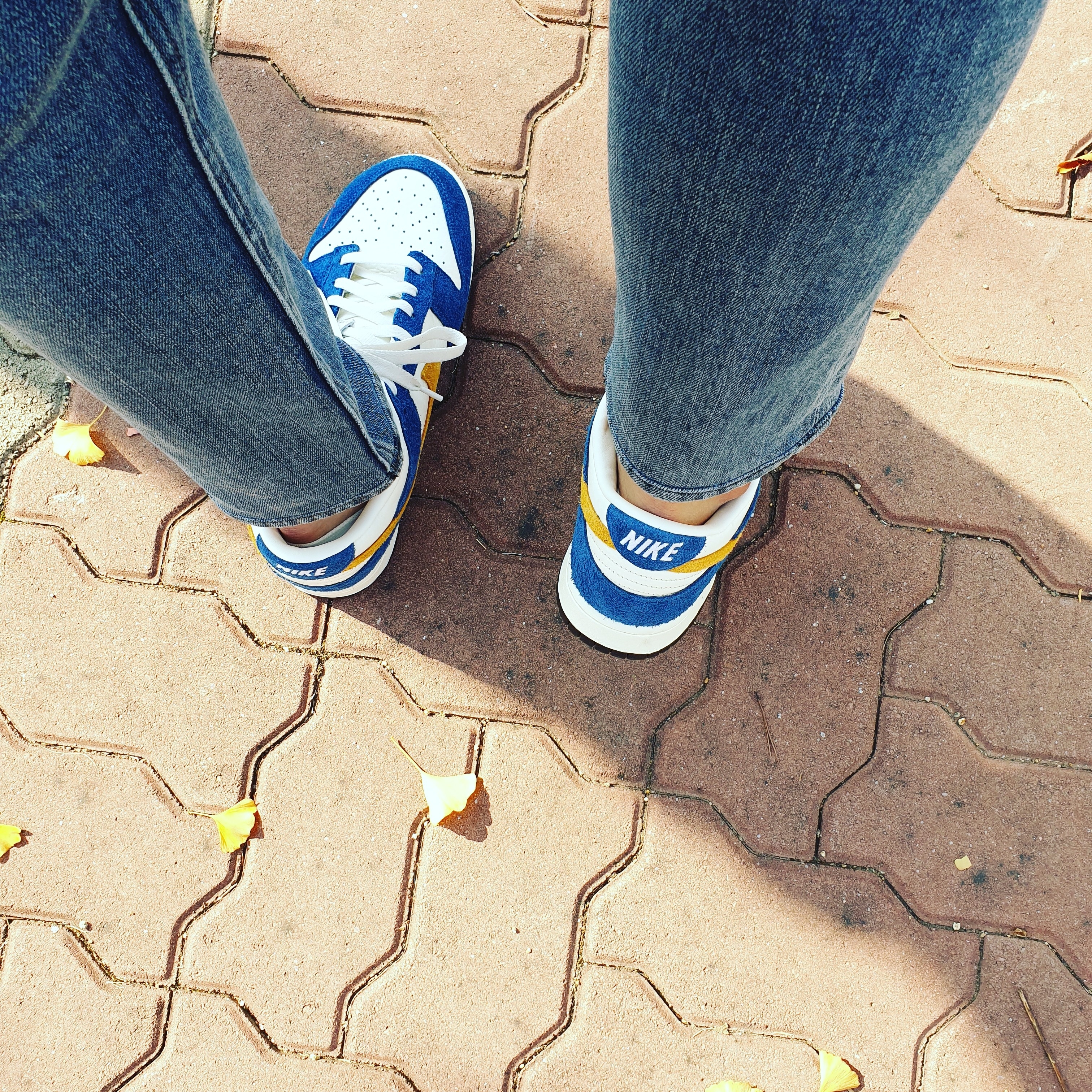 Nike x Kasina Dunk Low 80's Bus 착용 스타일